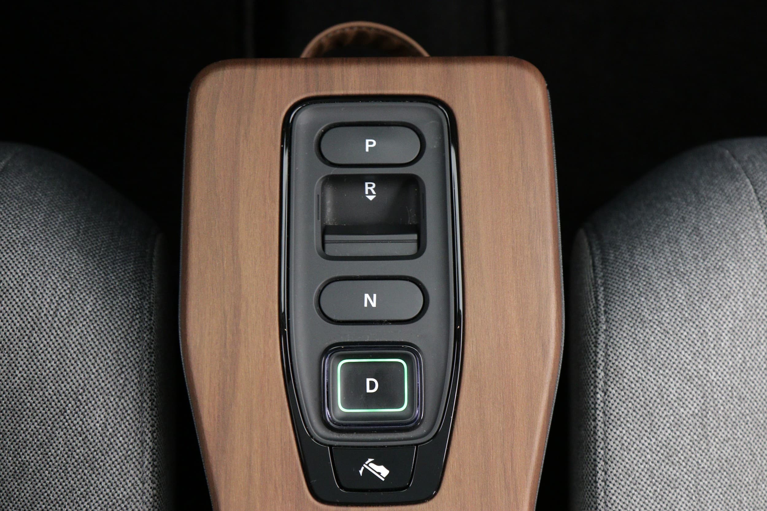 Honda E