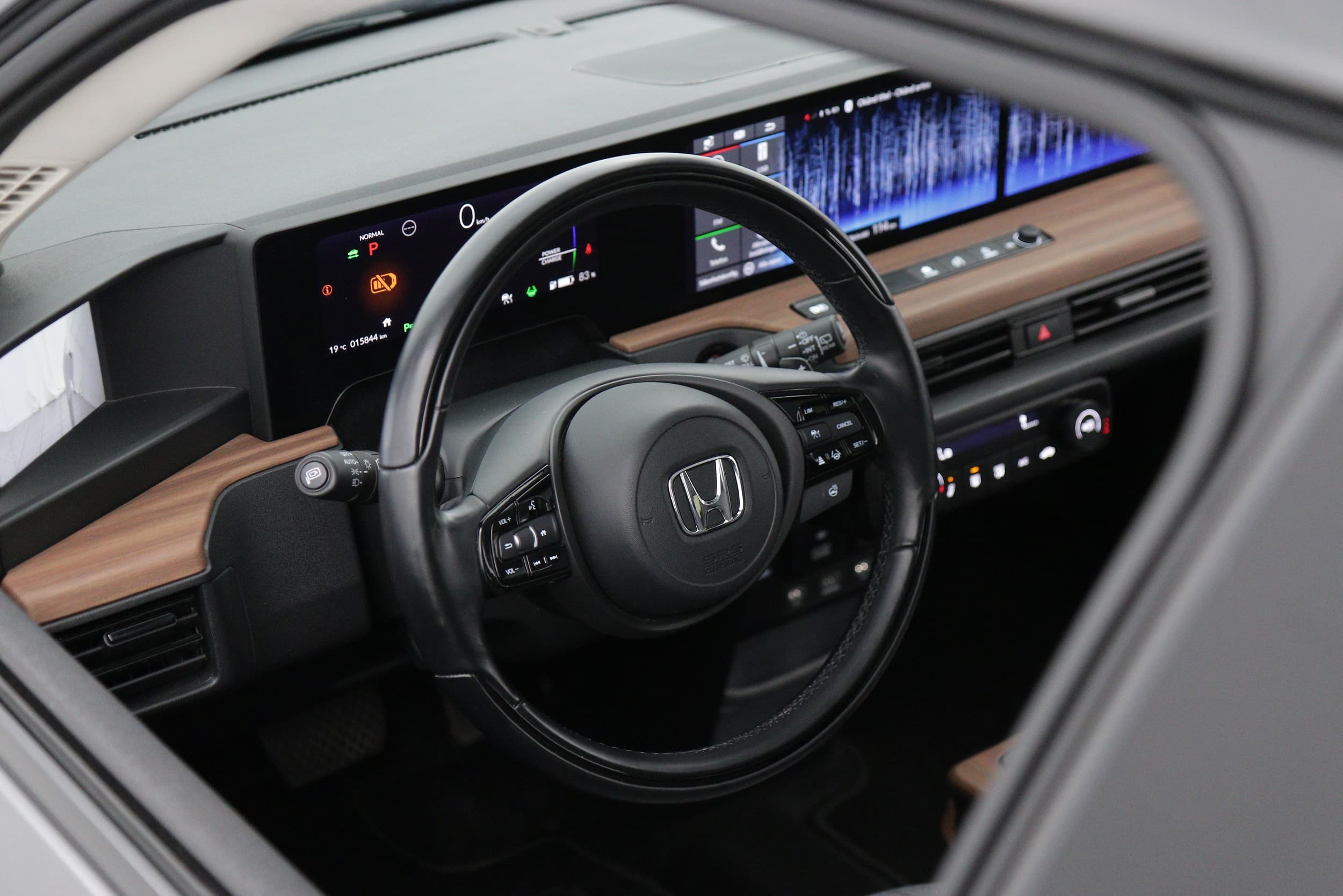 Honda E