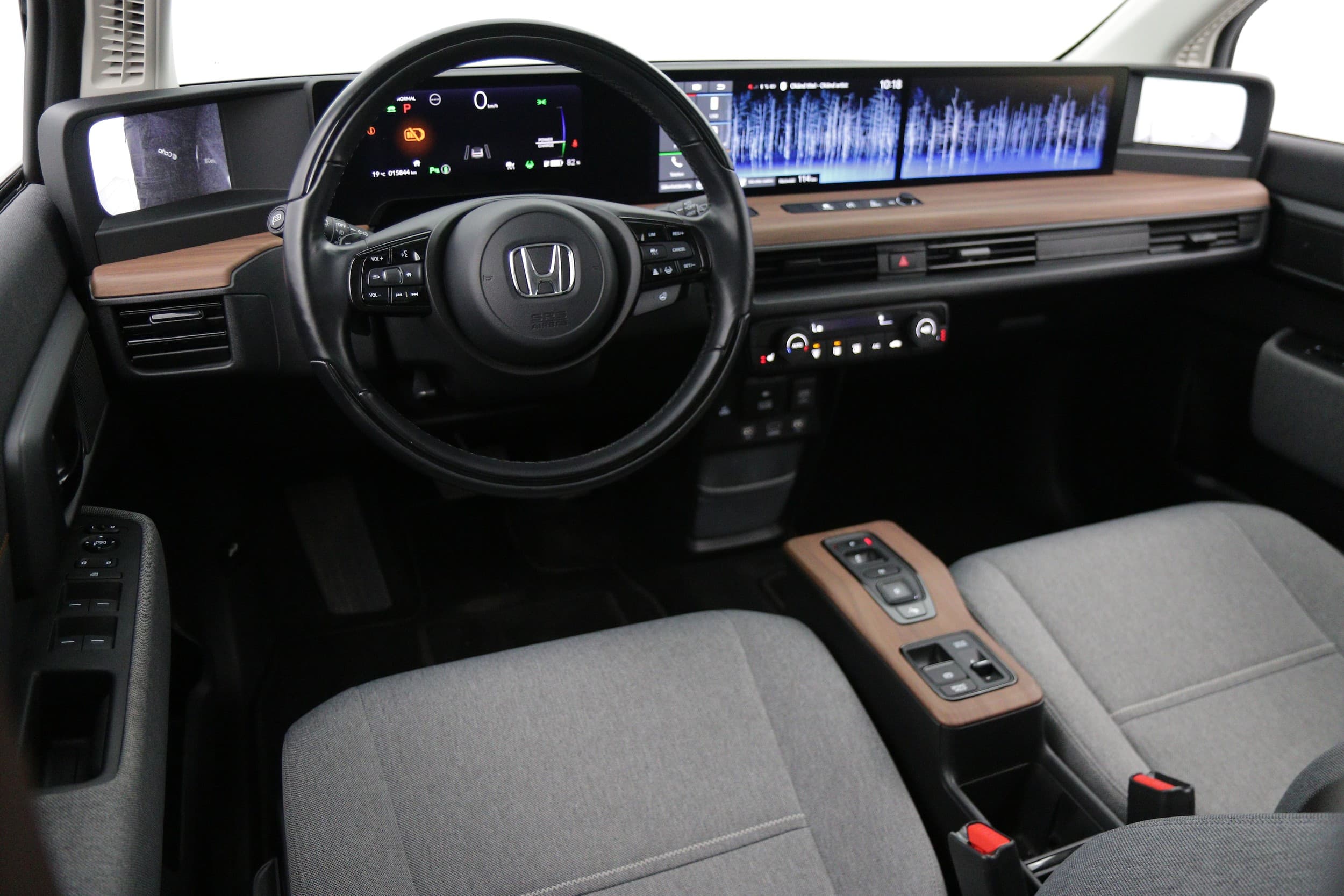 Honda E