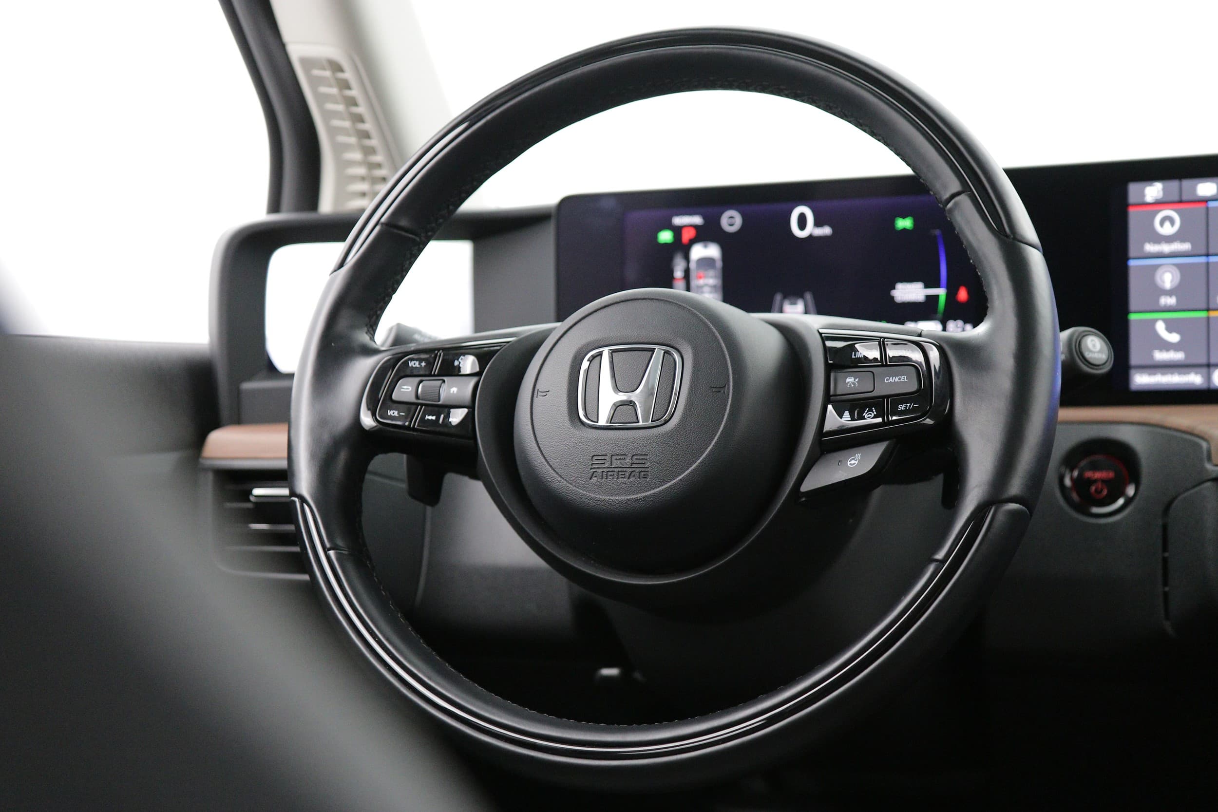 Honda E