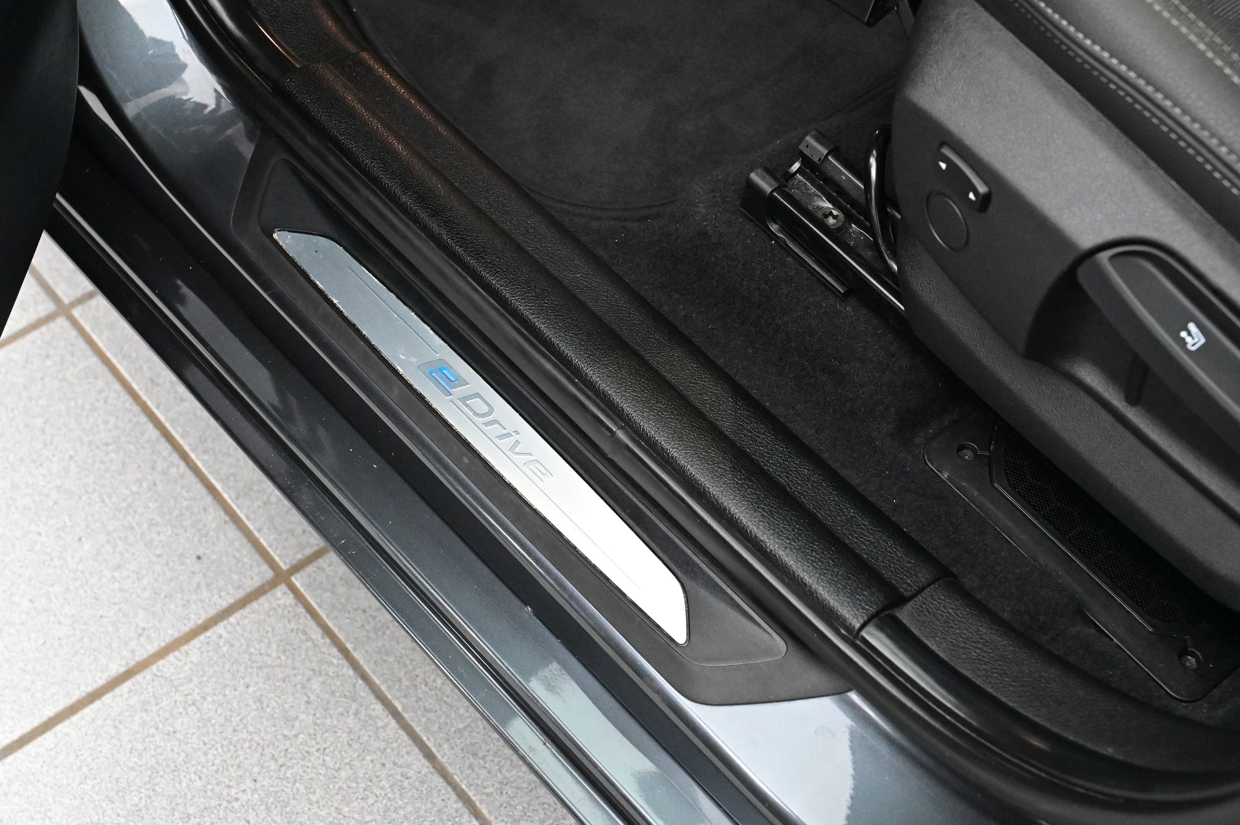BMW 225xe