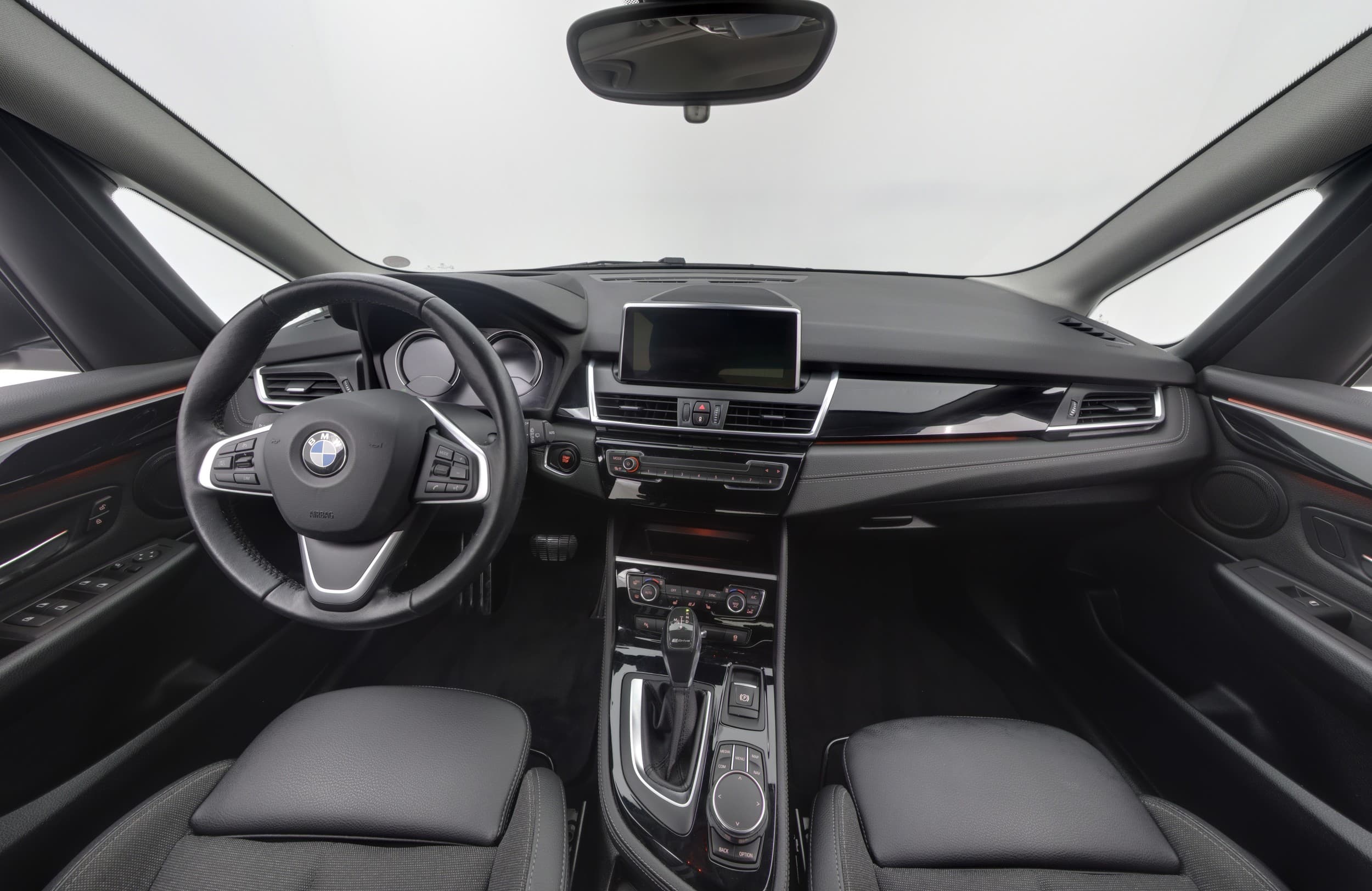 BMW 225xe