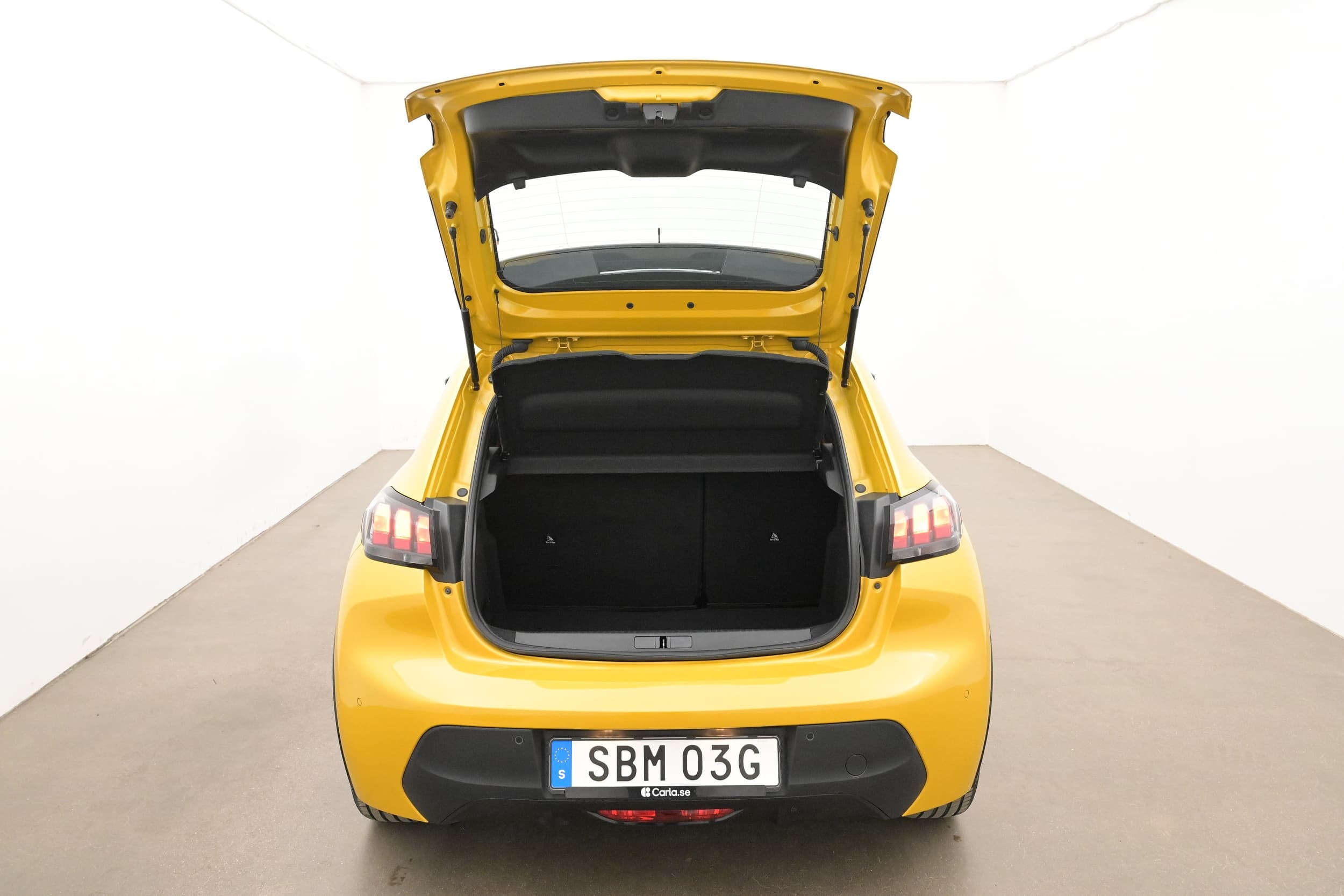 Peugeot e-208