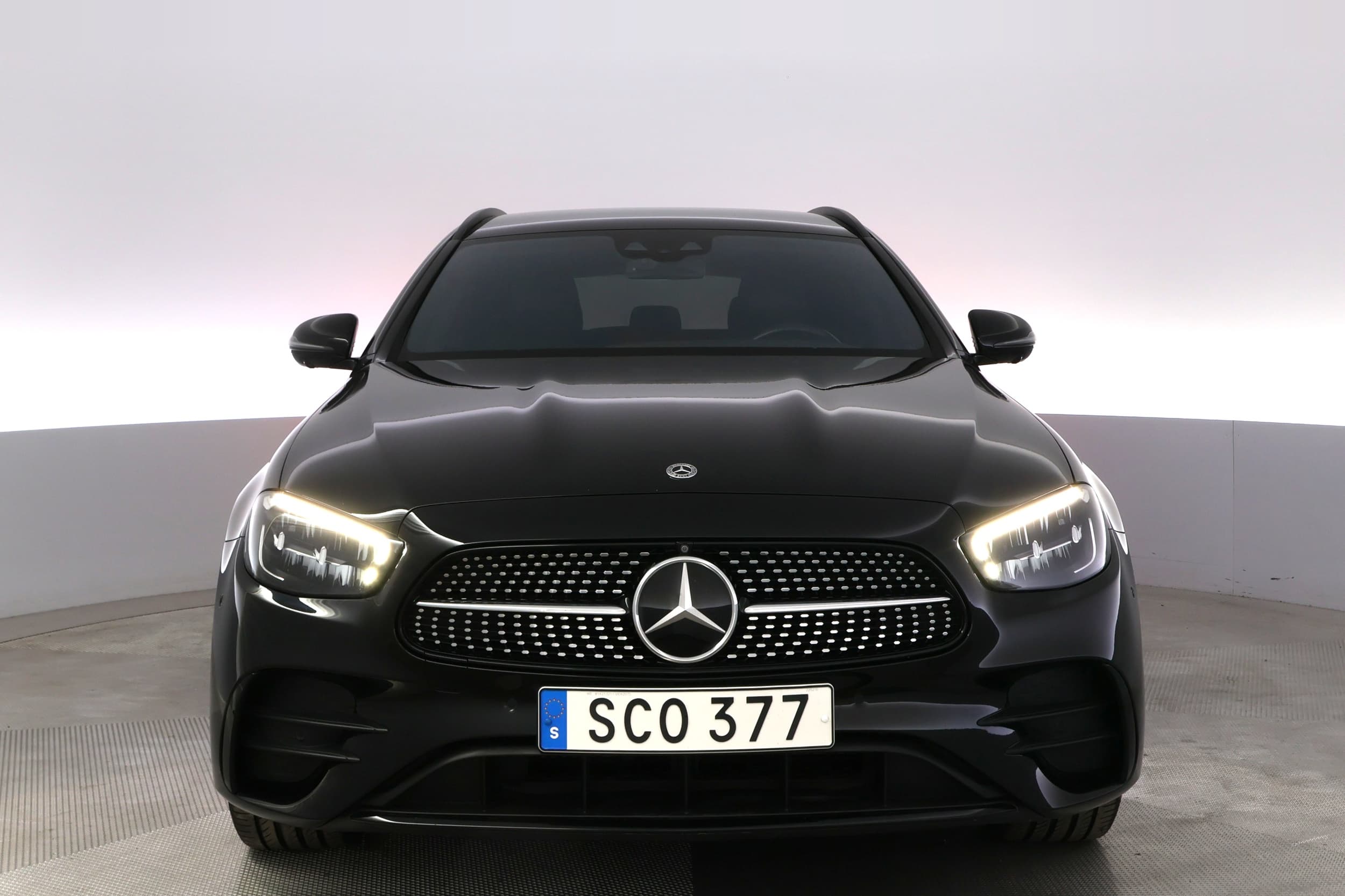 Mercedes-Benz E