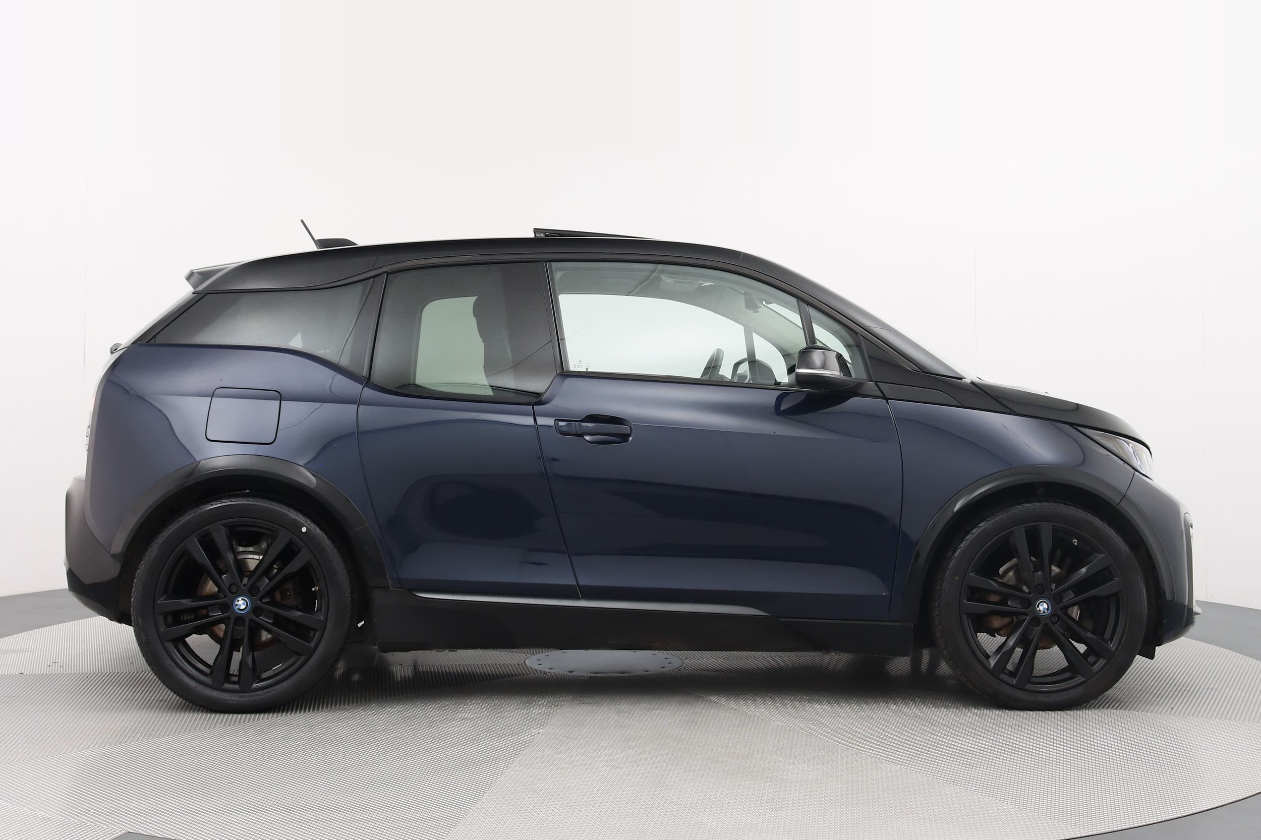 BMW i3s