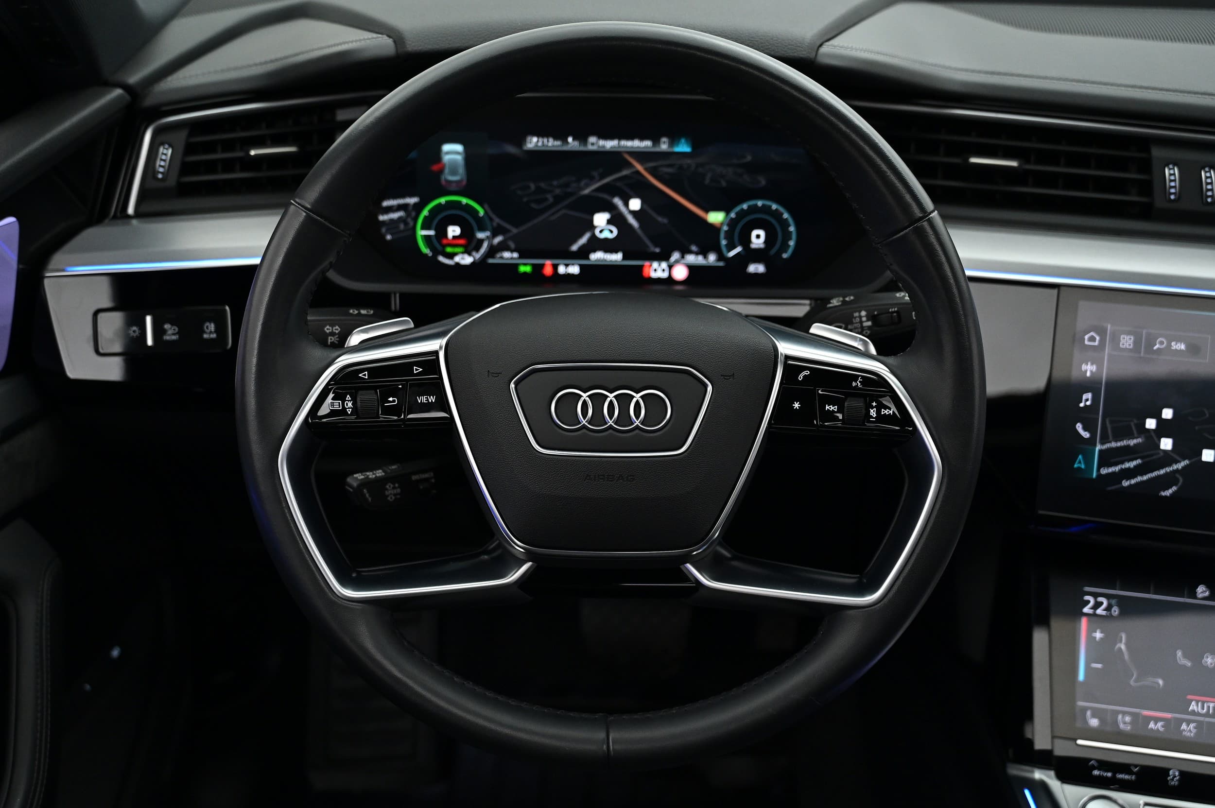 Audi e-tron