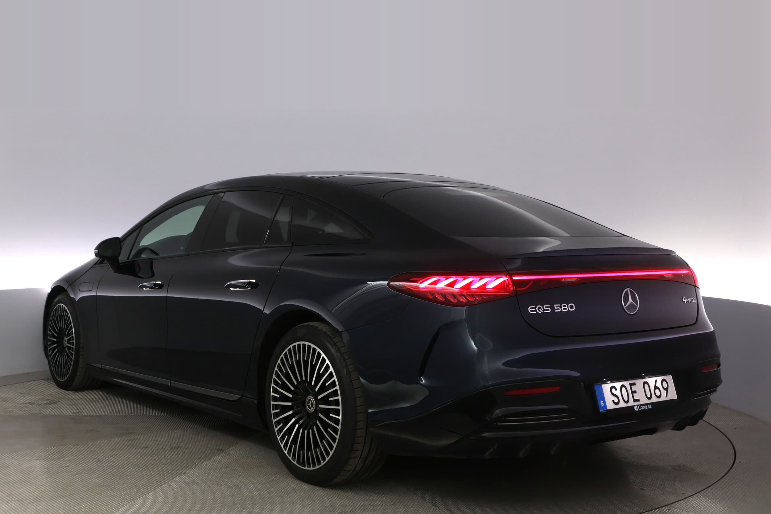 Mercedes-Benz EQS