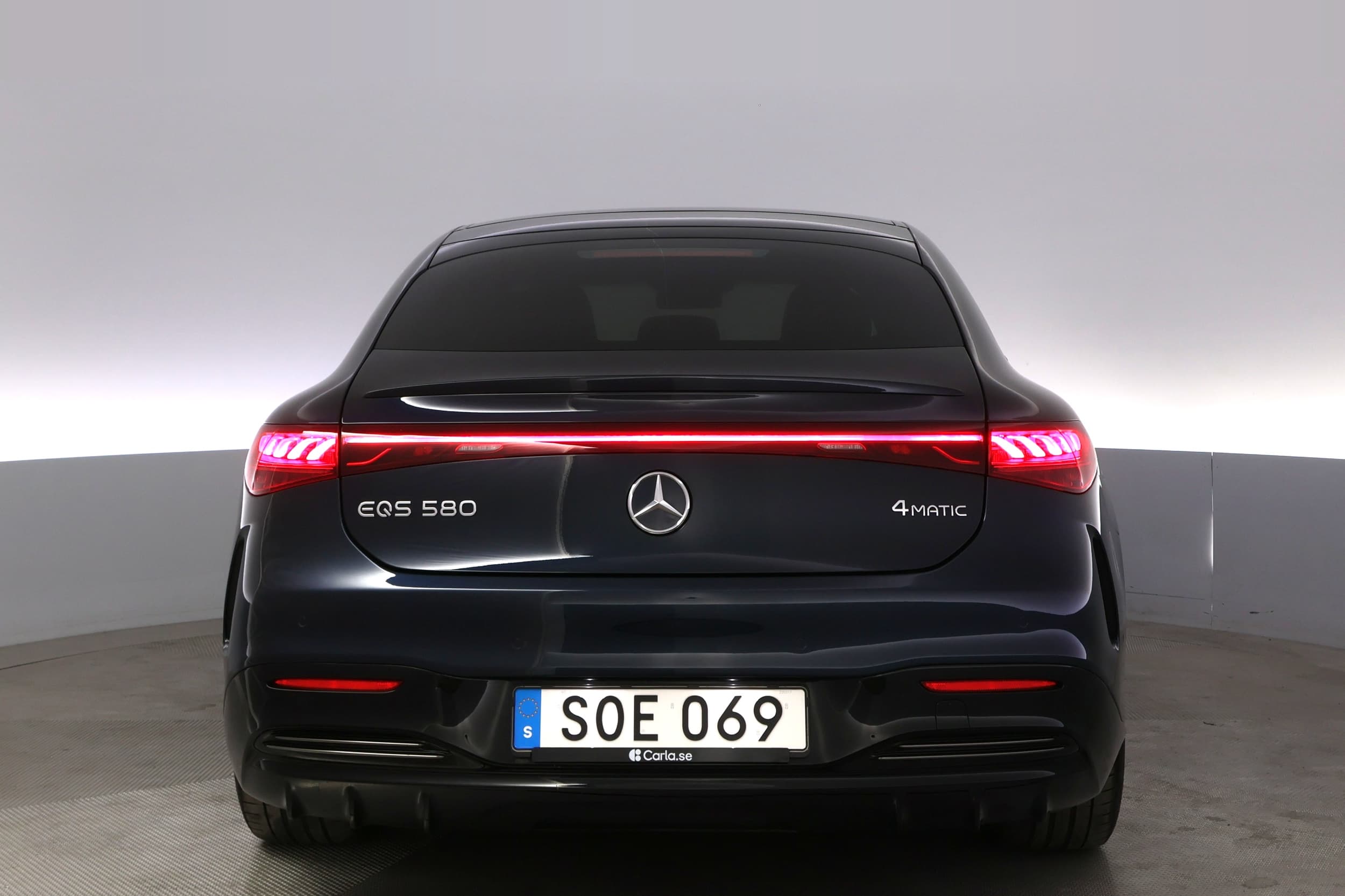 Mercedes-Benz EQS
