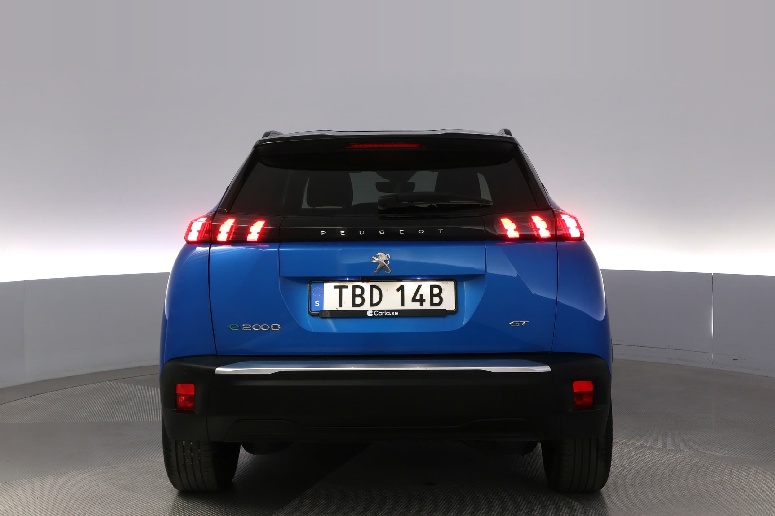 Peugeot e-2008