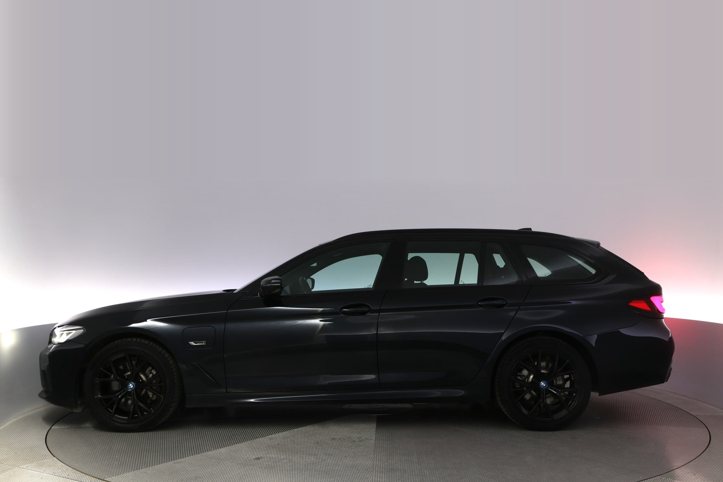BMW 530e