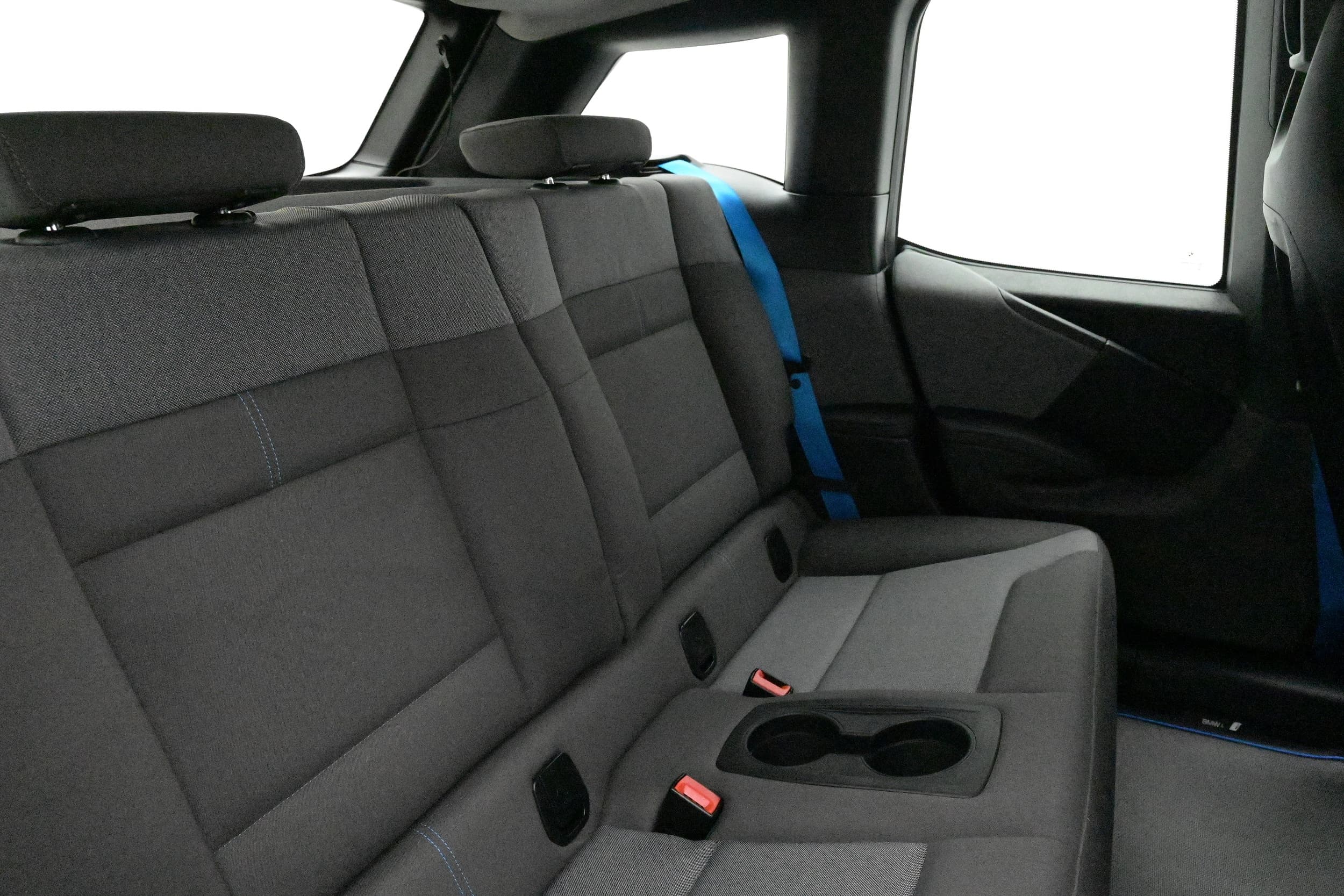 BMW i3s