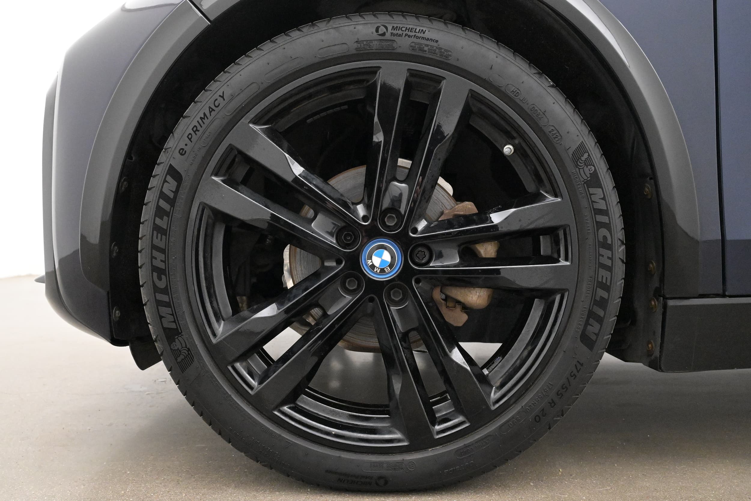BMW i3s