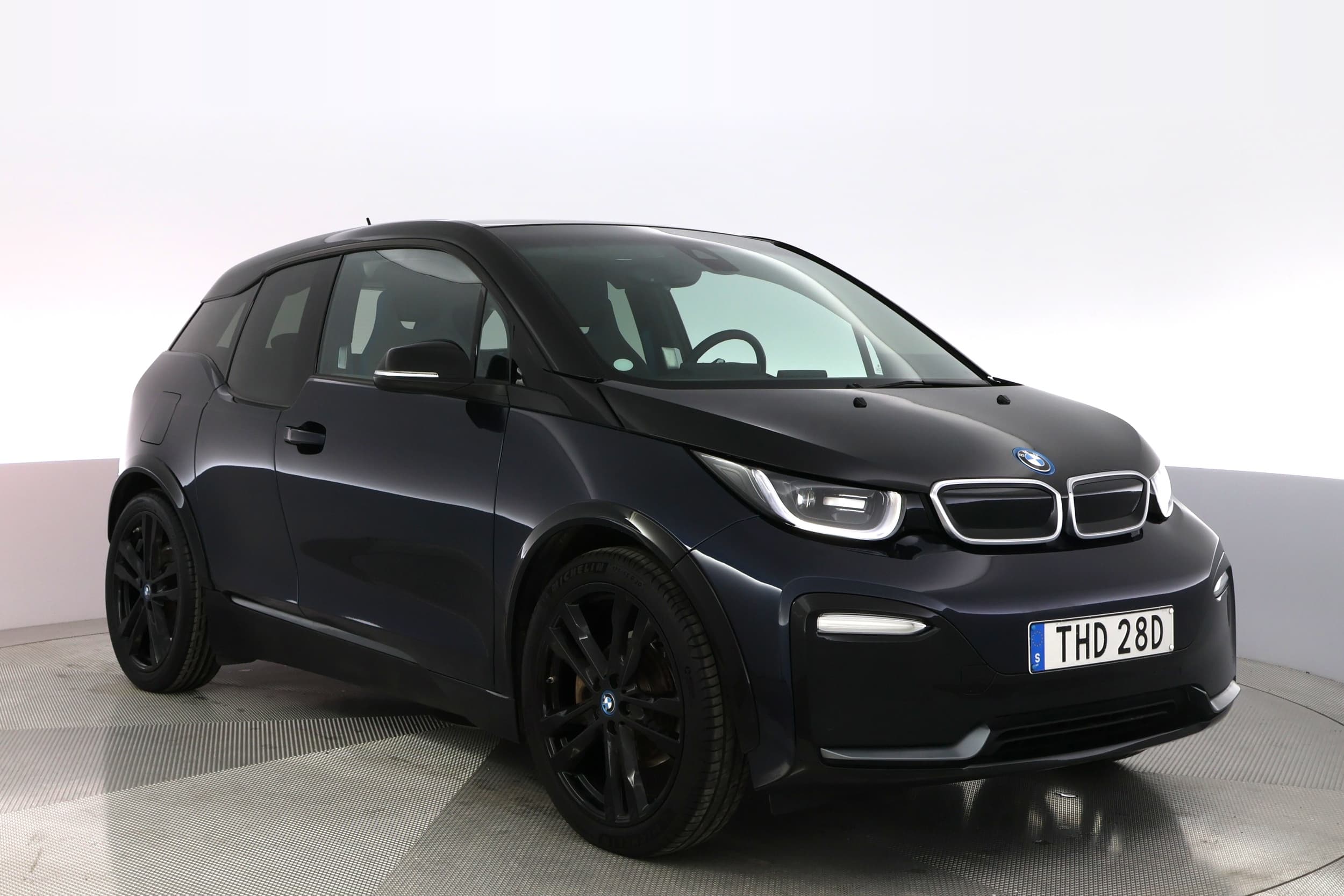 BMW i3s