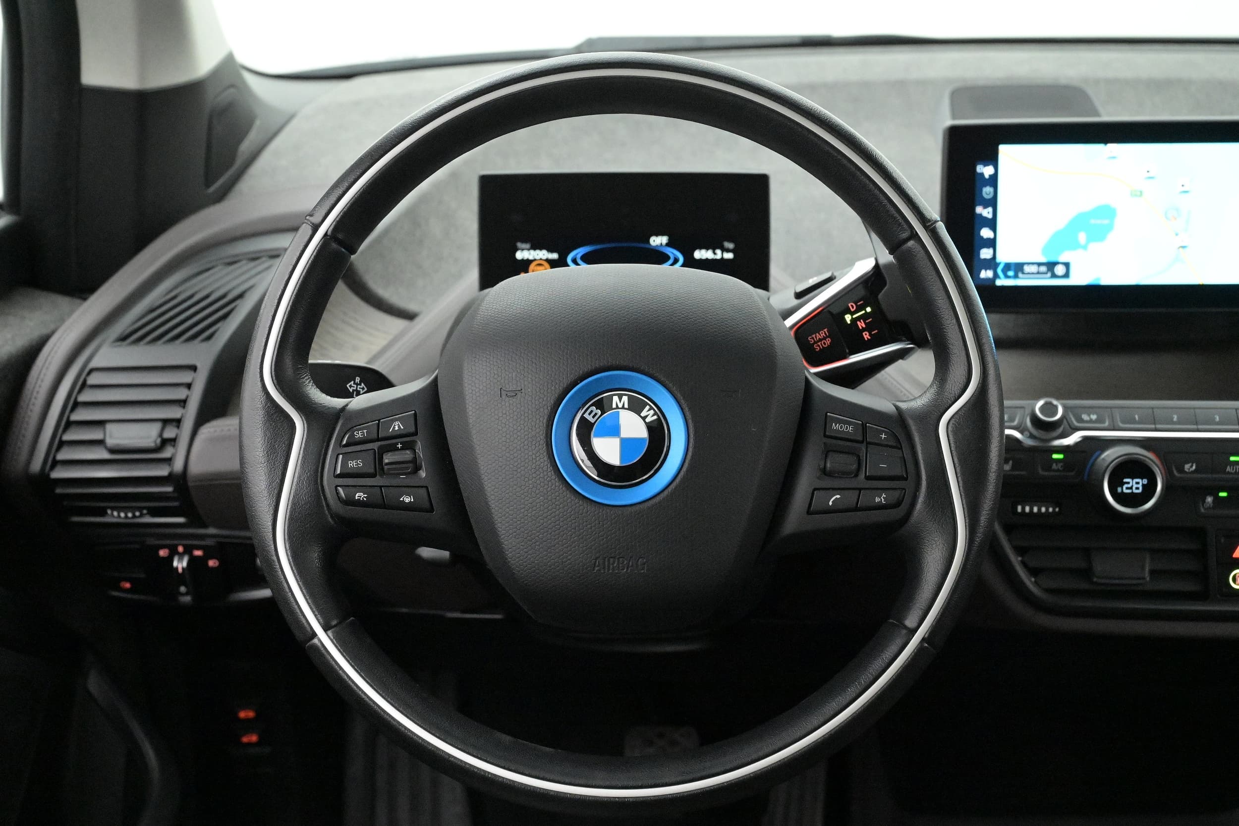 BMW i3s