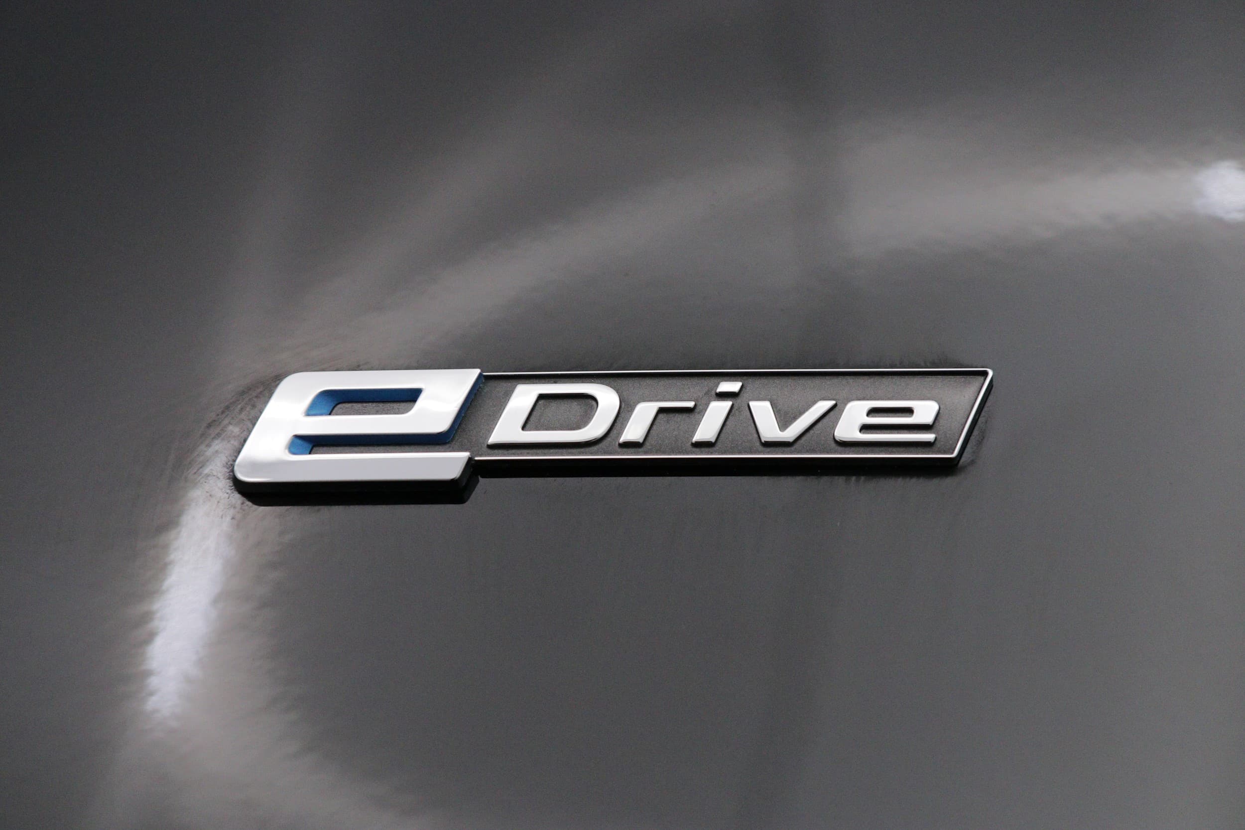BMW 225xe