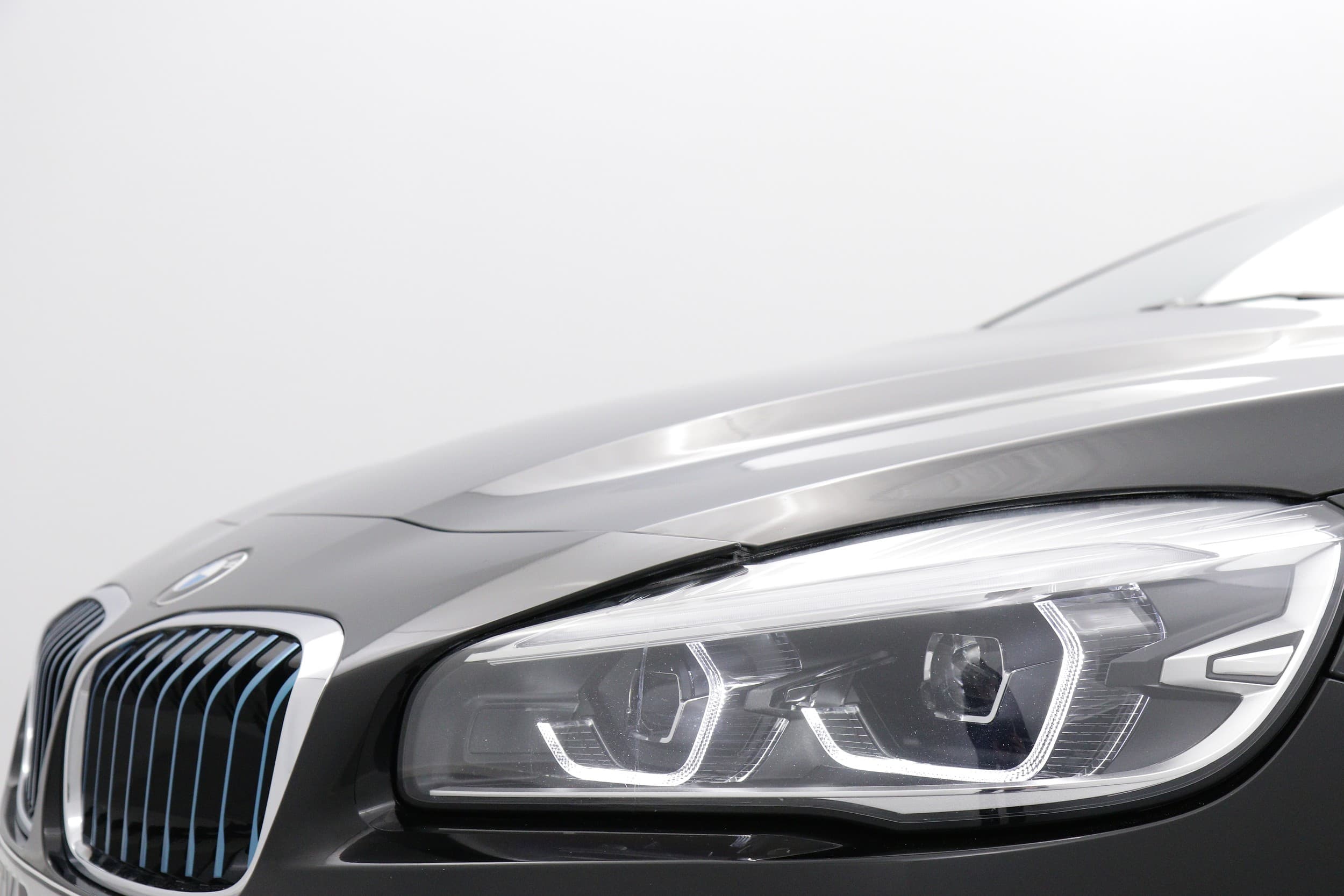 BMW 225xe