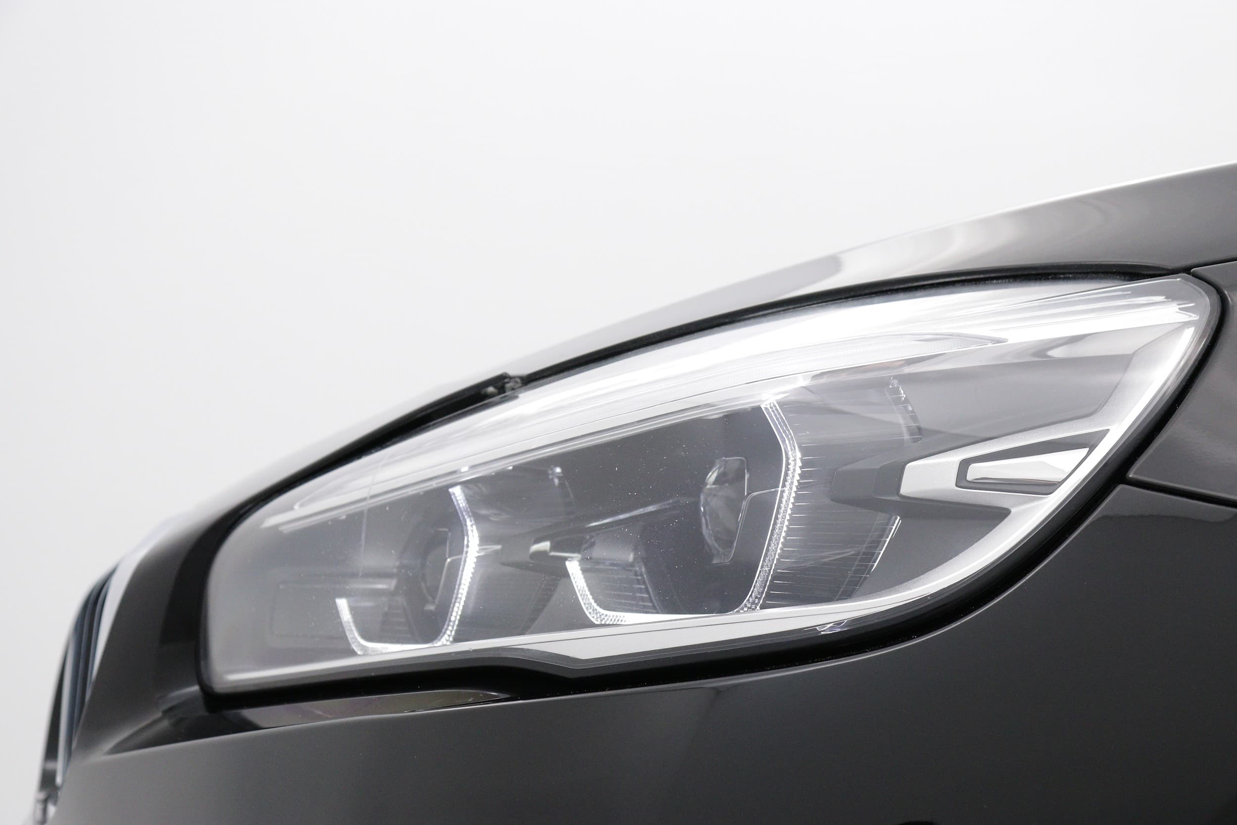 BMW 225xe