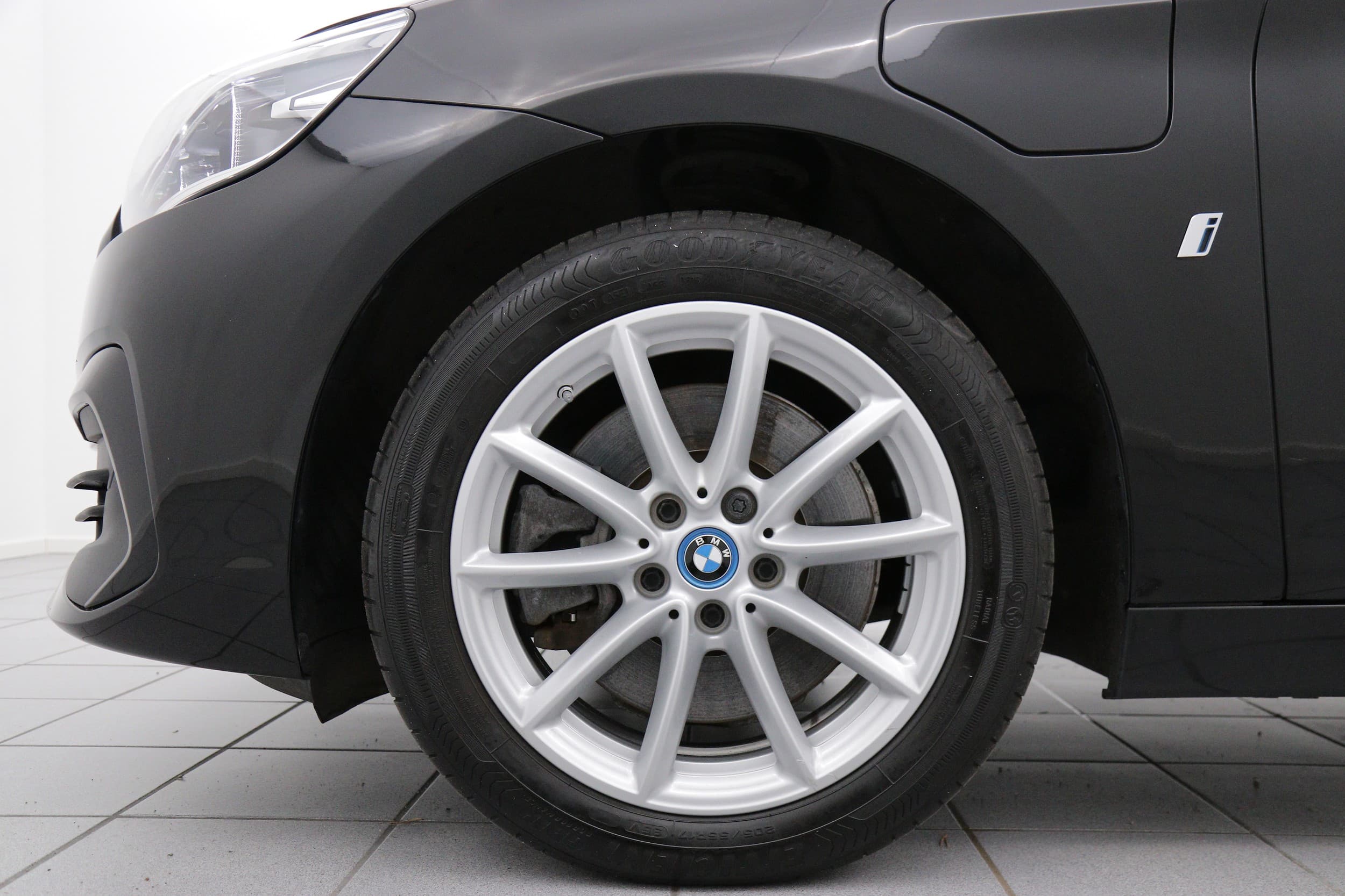 BMW 225xe