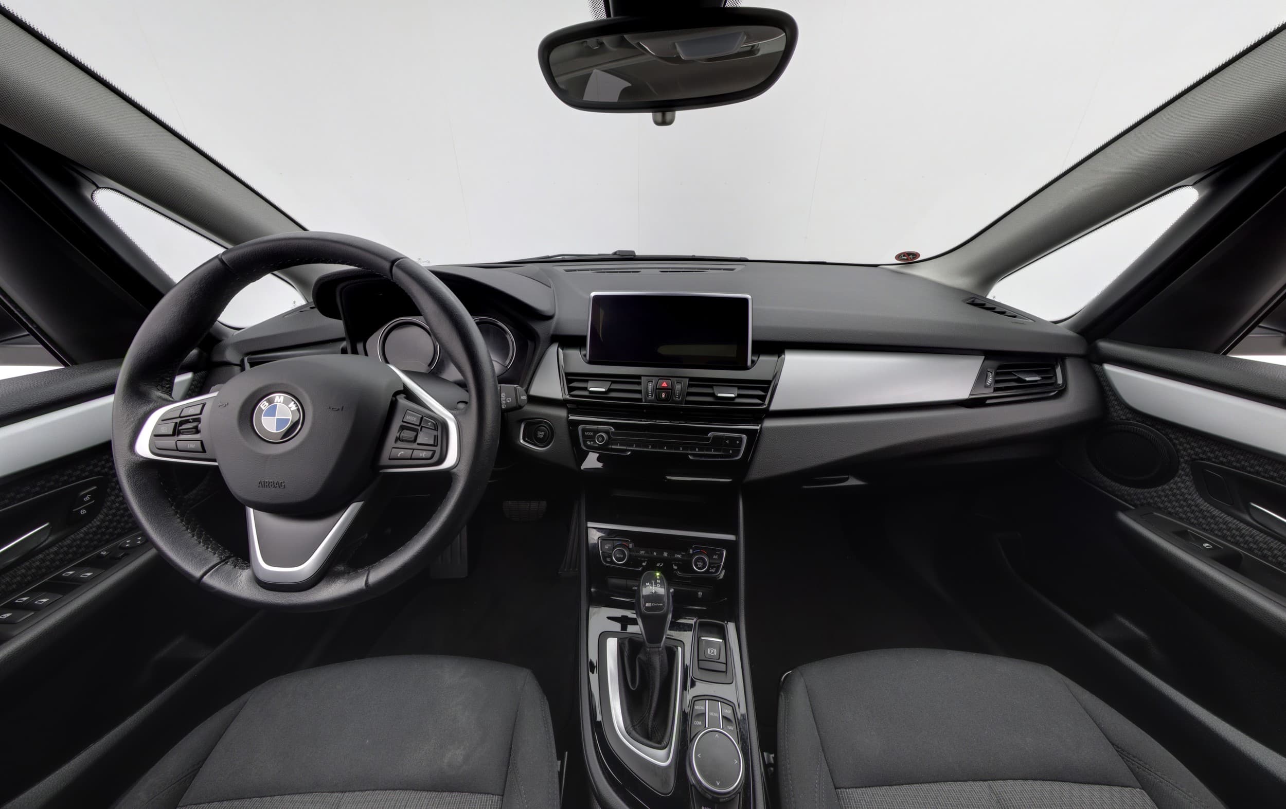 BMW 225xe