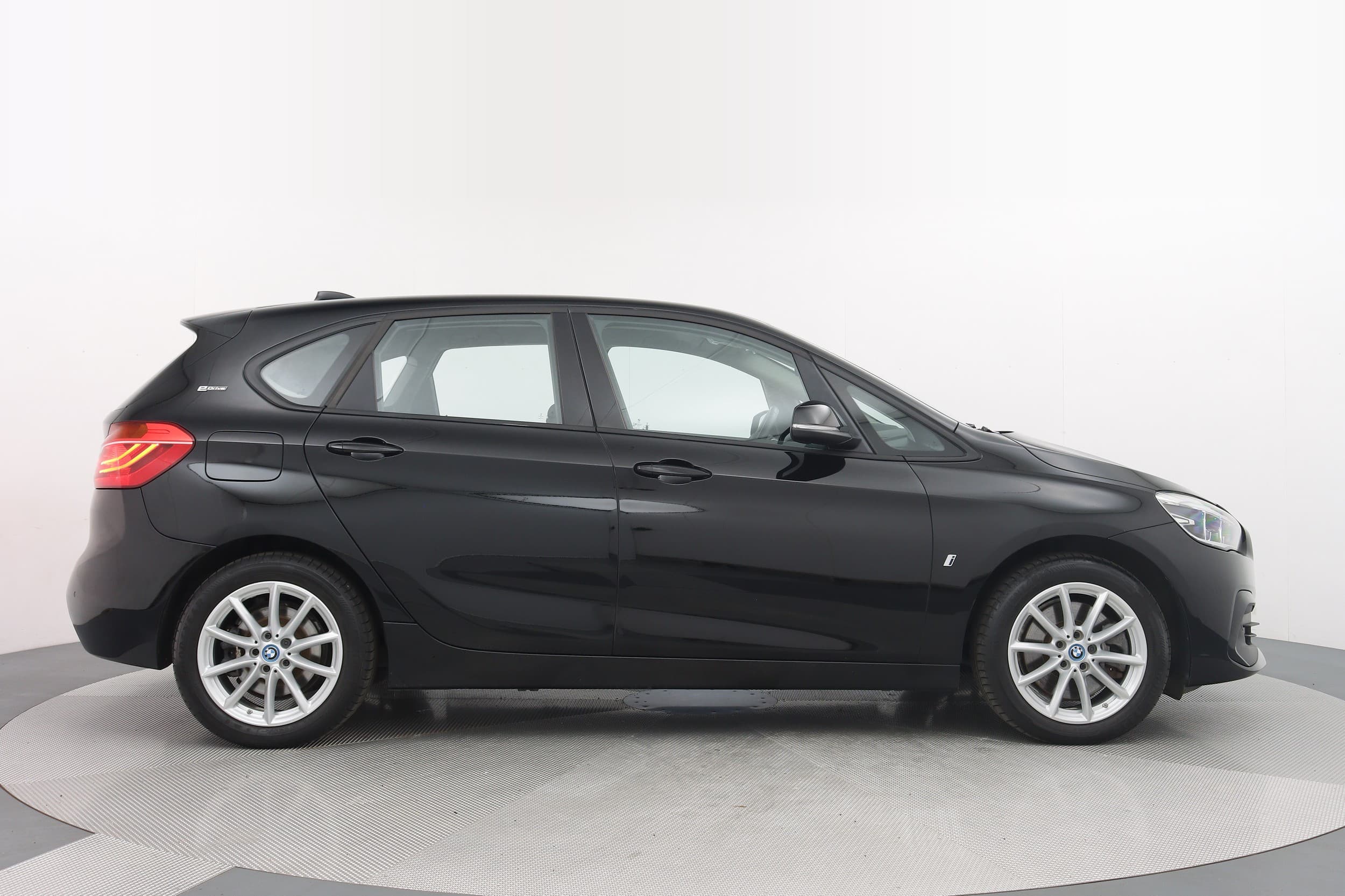 BMW 225xe