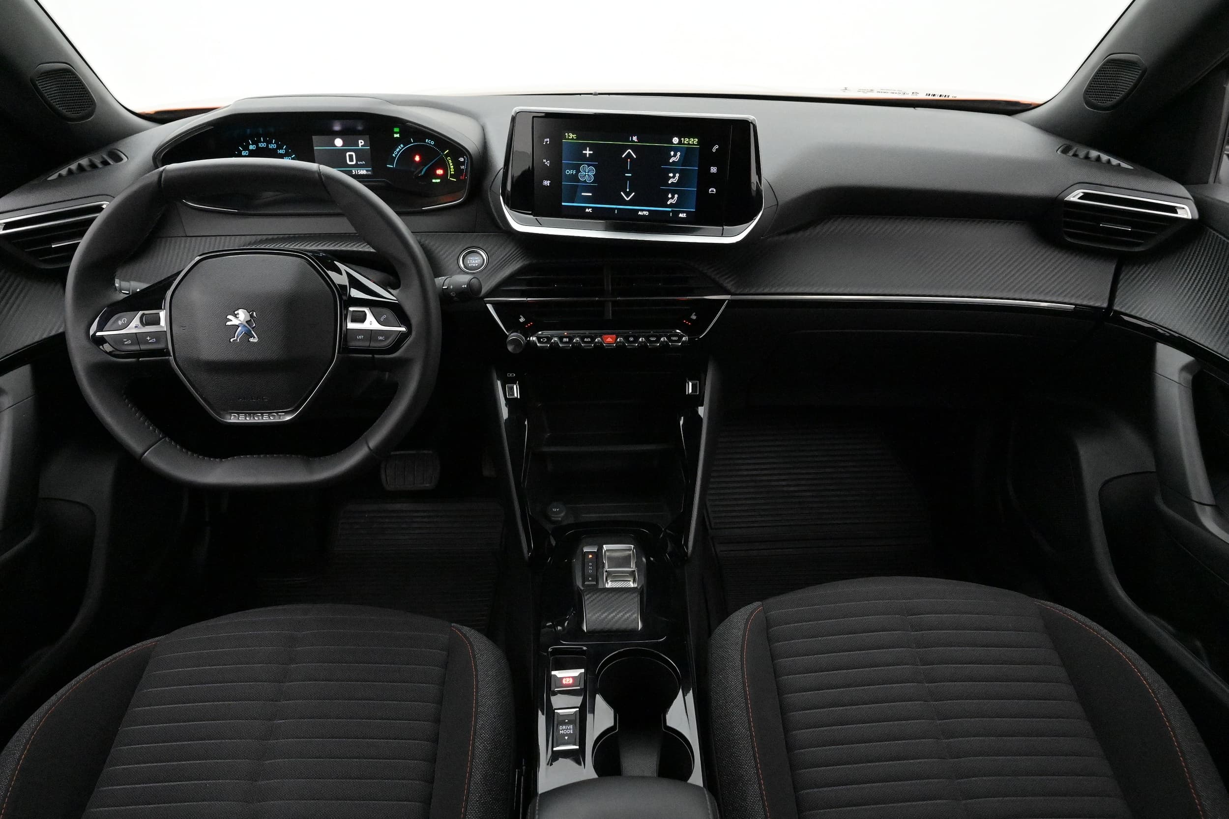 Peugeot e-2008