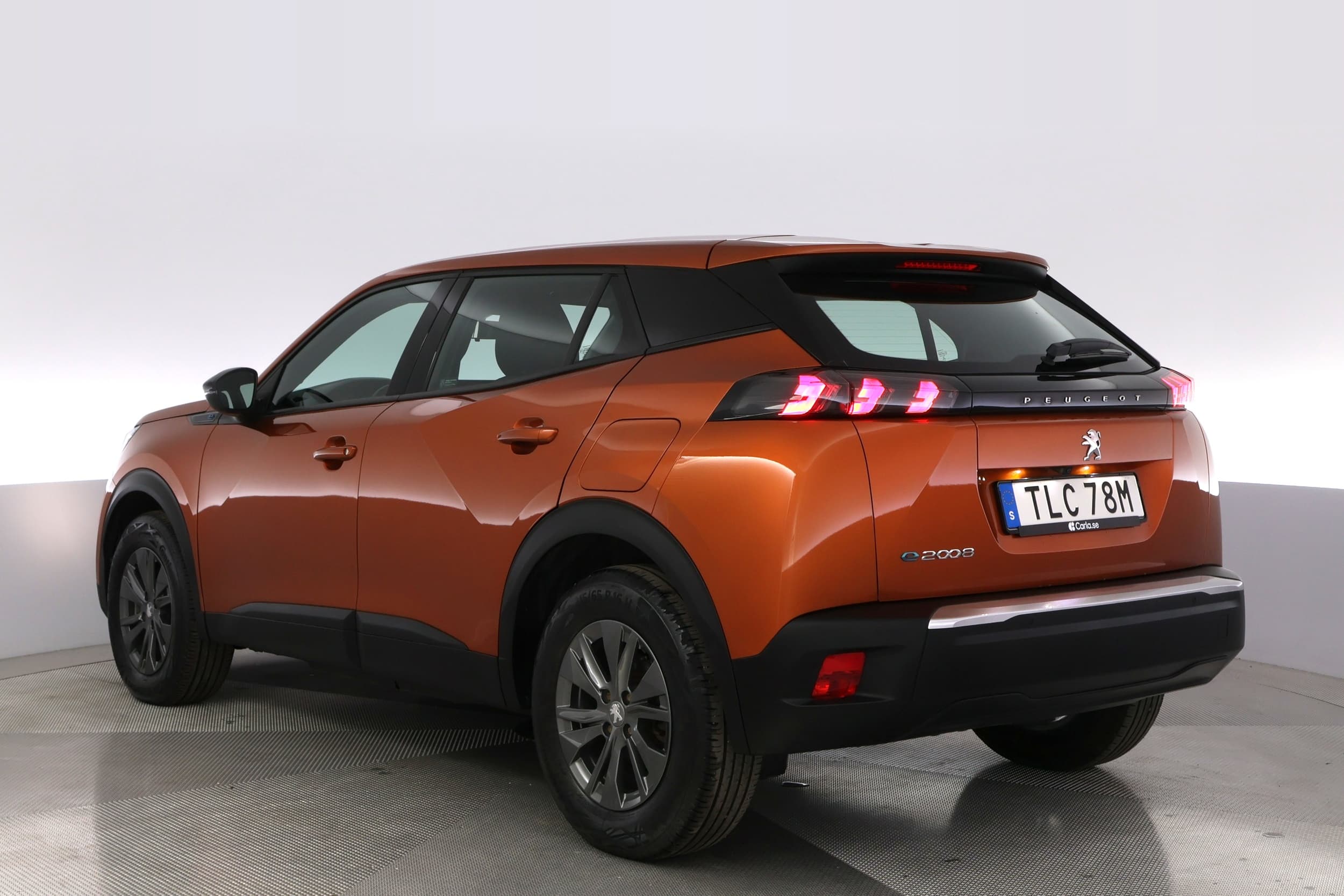Peugeot e-2008