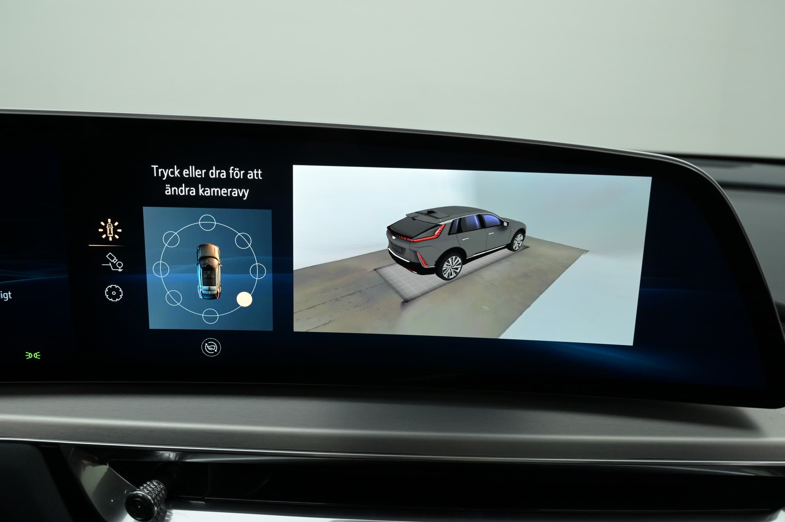HD Surround Vision-system/HD-backkamera och parkeringshjälp fram & bak med förbättrad auto. parkeringshjälp