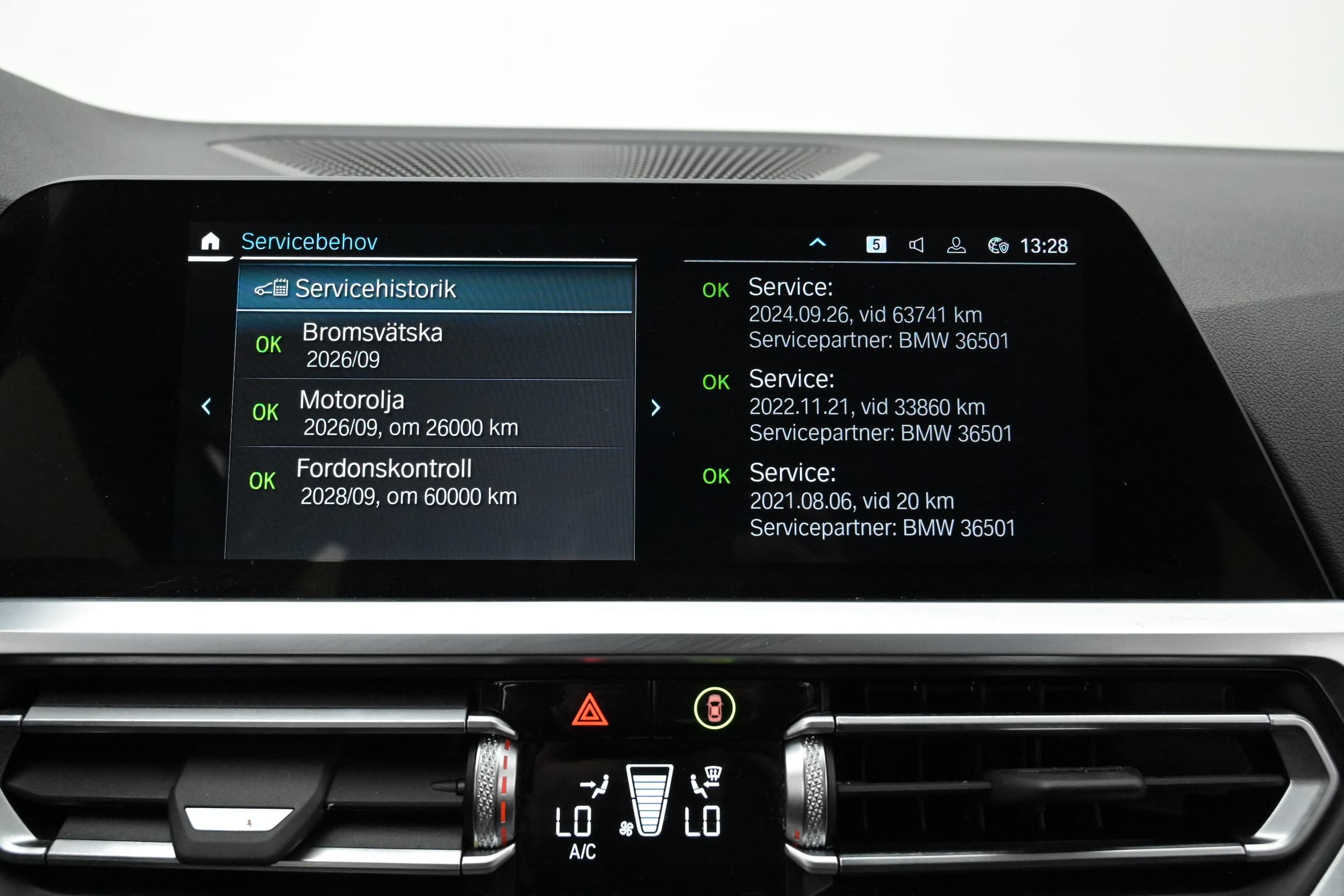 BMW 330e
