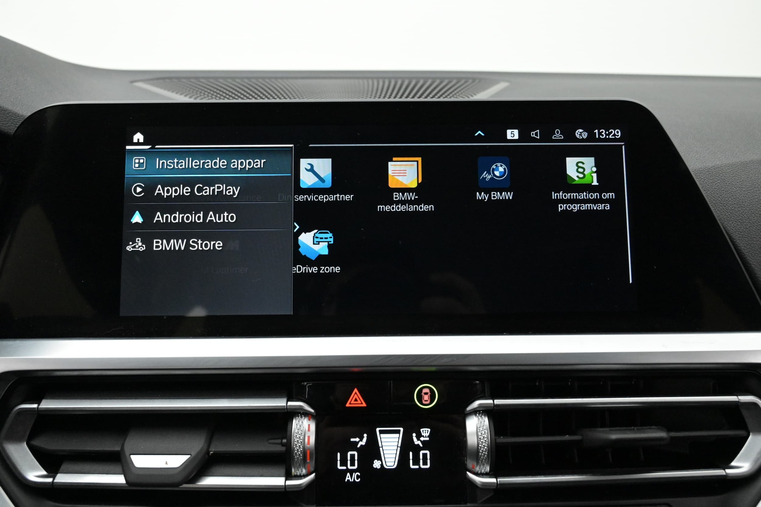 BMW 330e