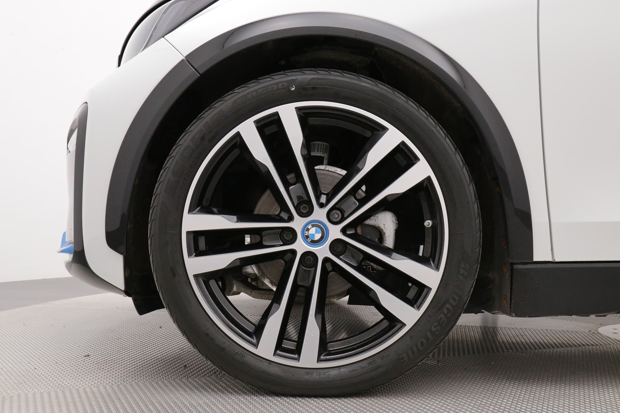 BMW i3s