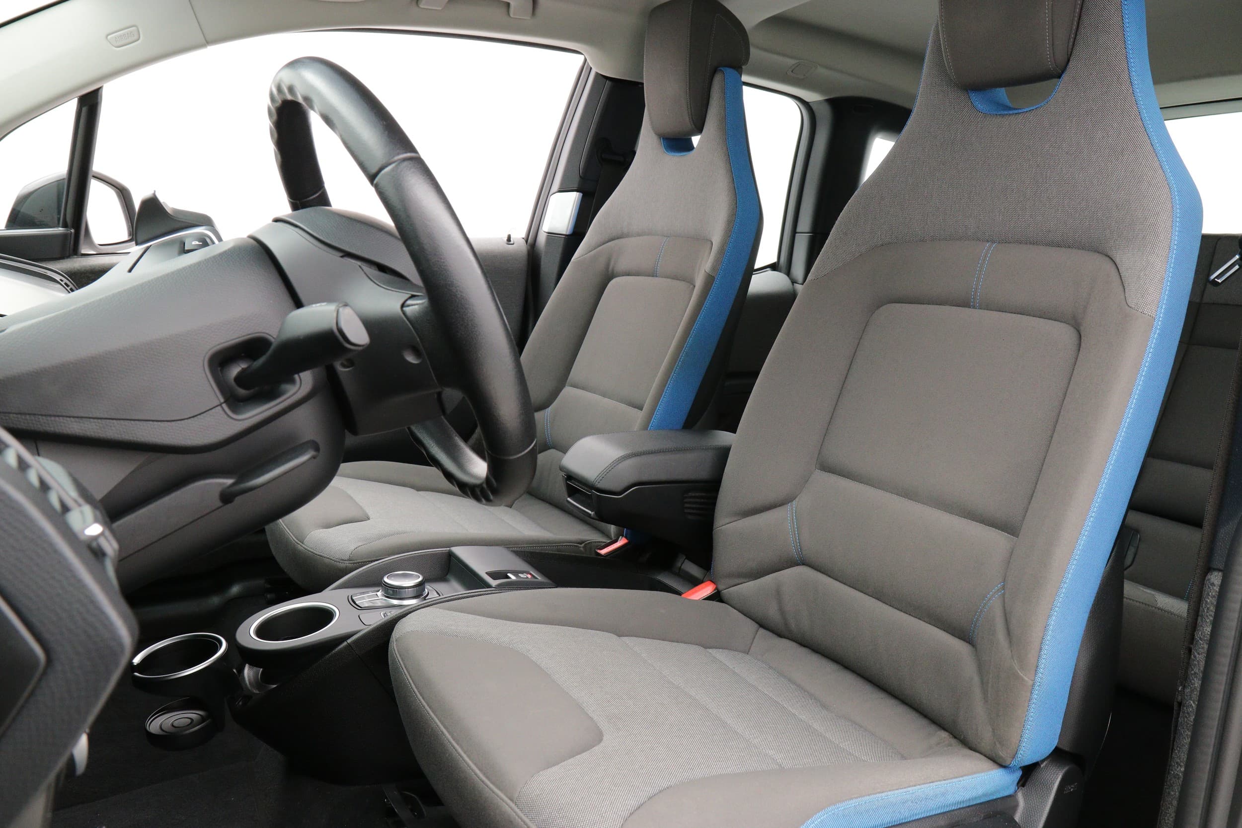 BMW i3s