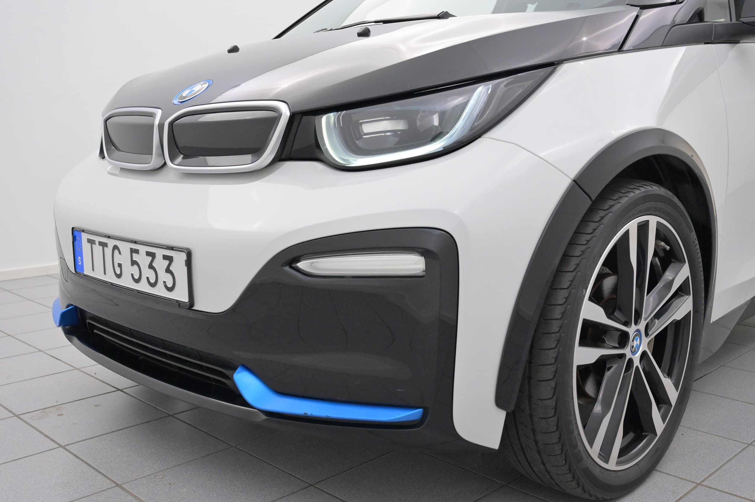 BMW i3s