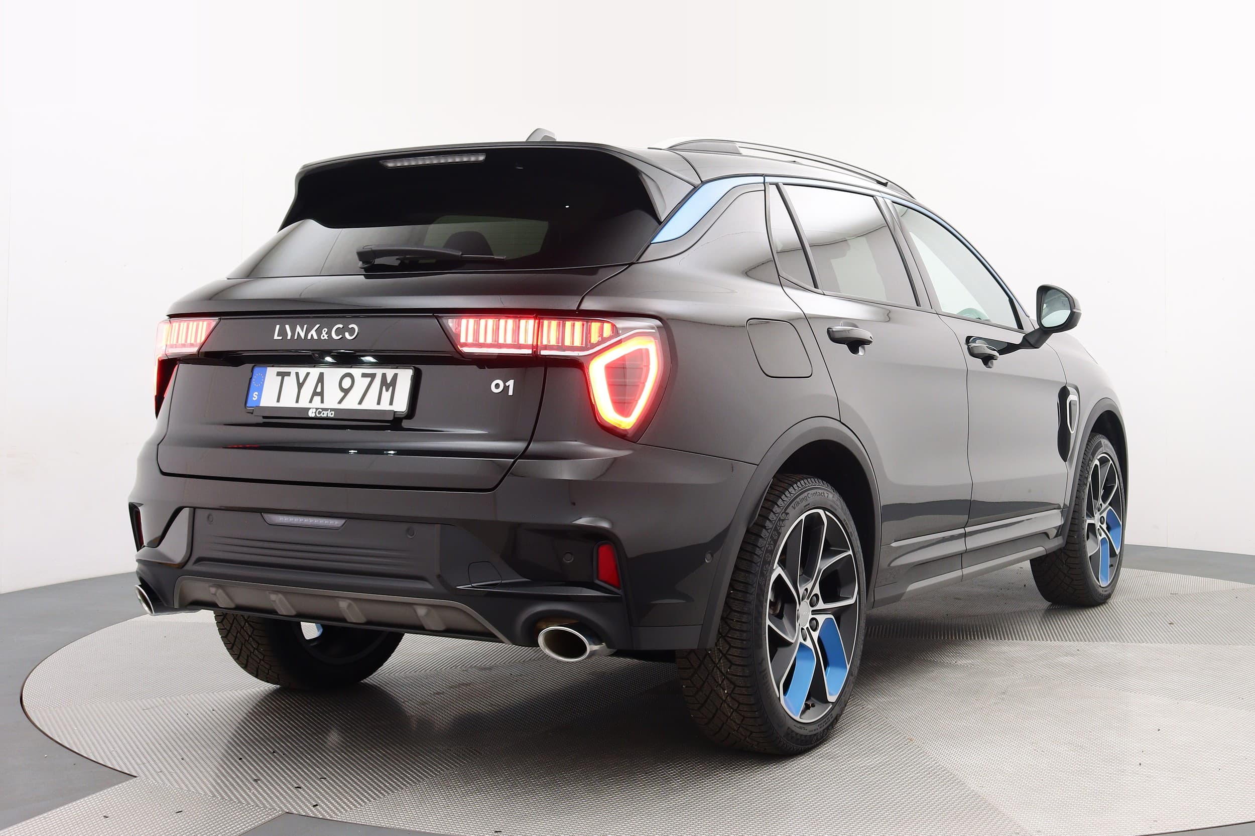 Lynk & Co 01
