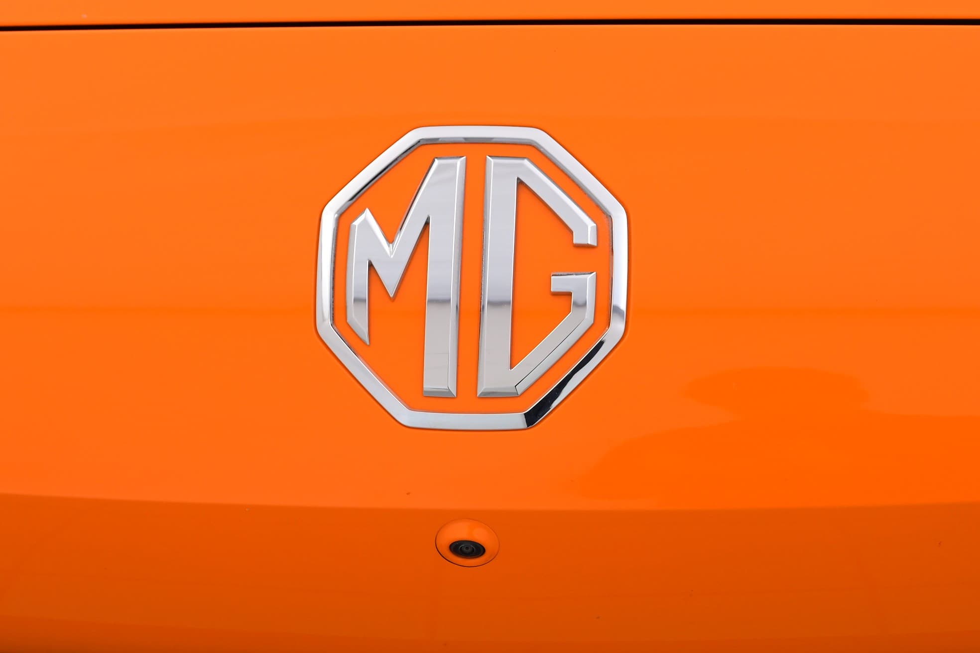 MG 4