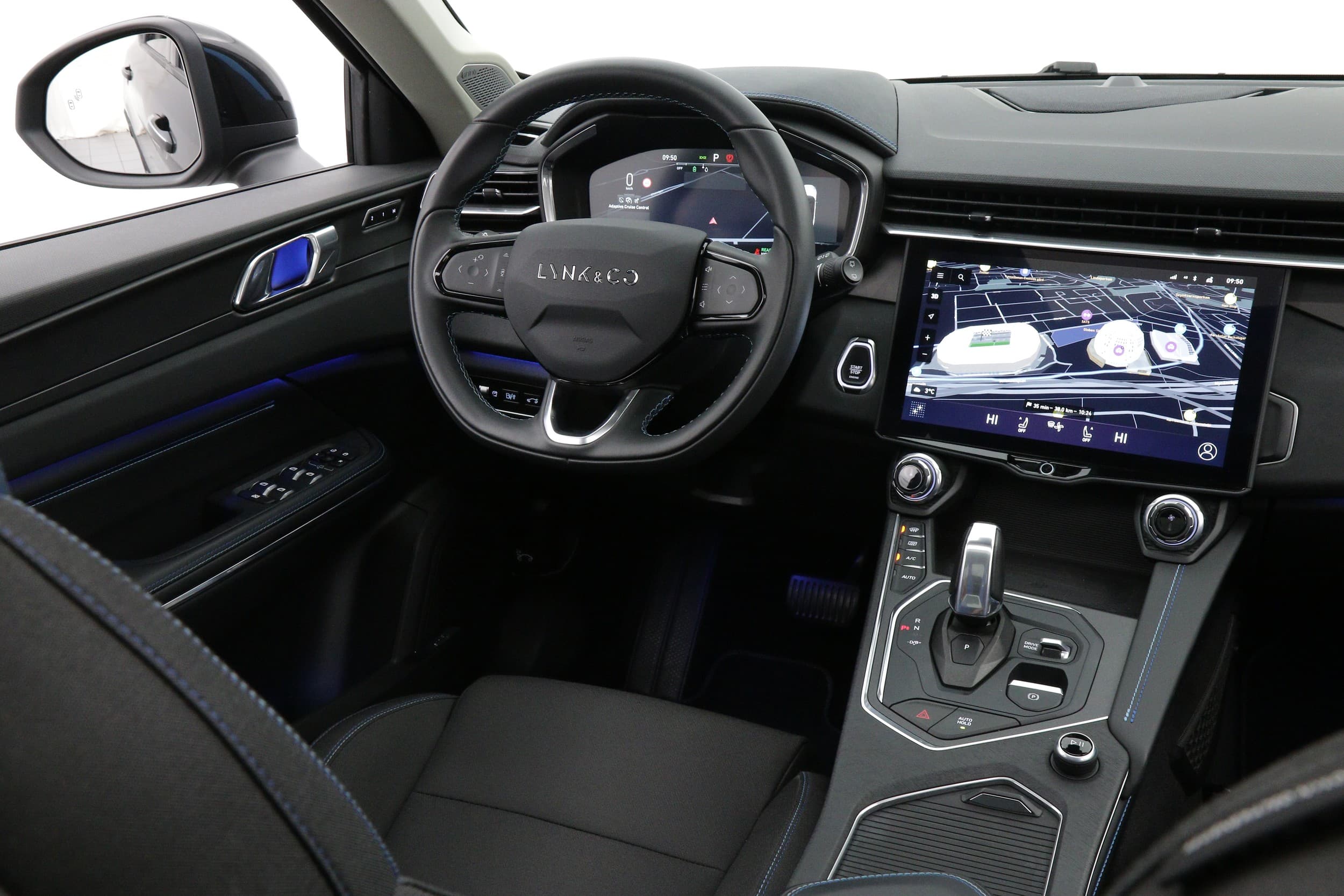 Lynk & Co 01