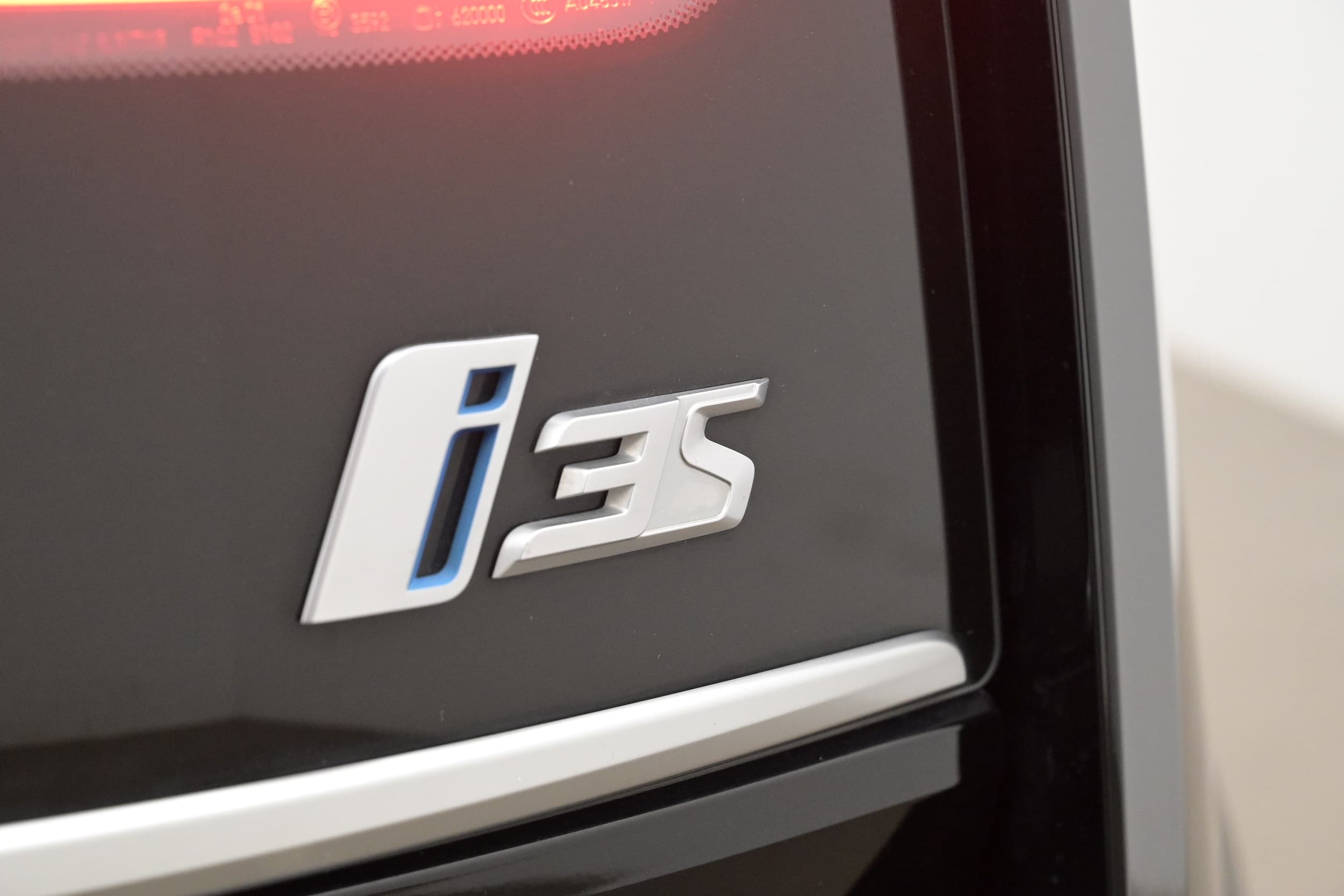 BMW i3s