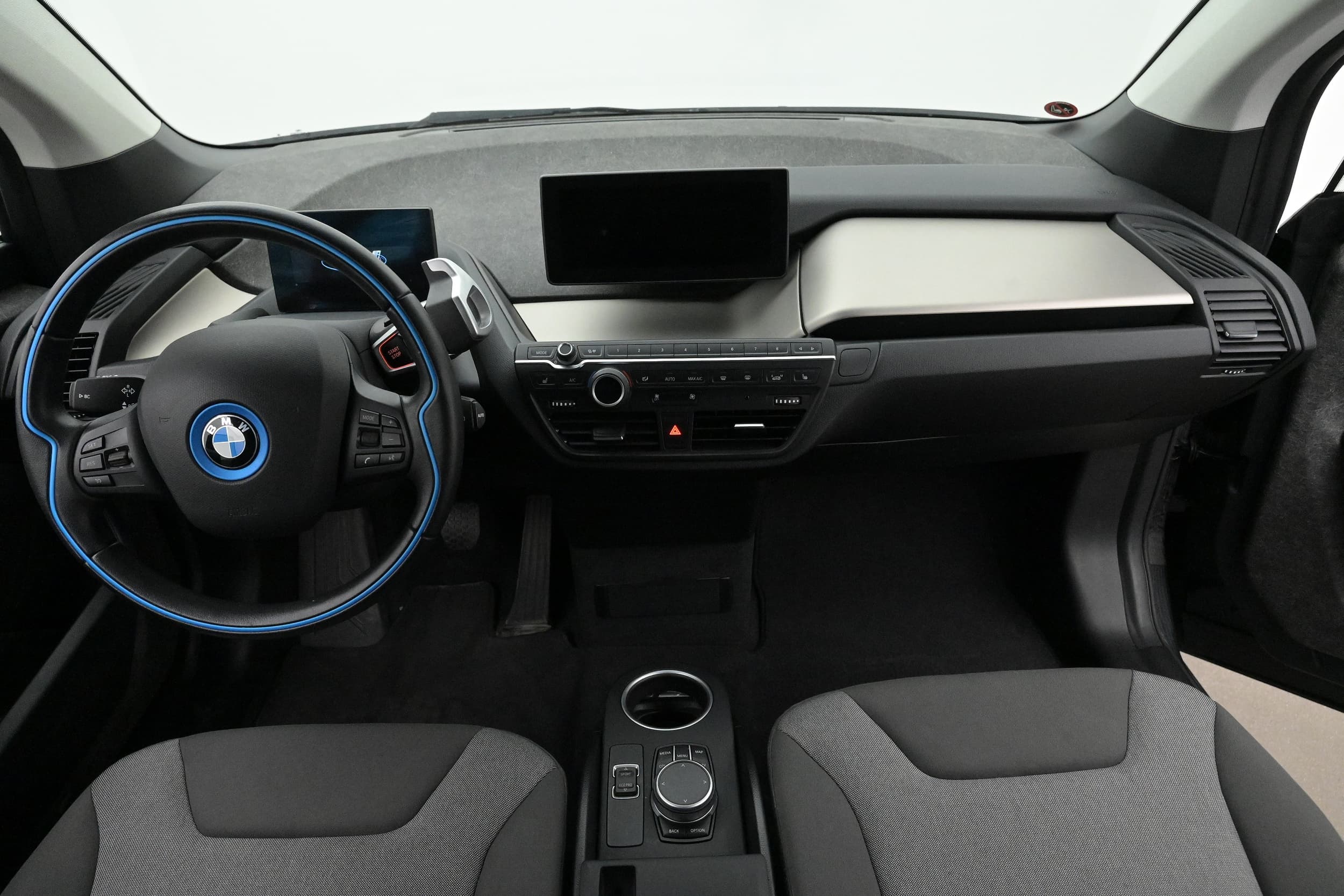 BMW i3s
