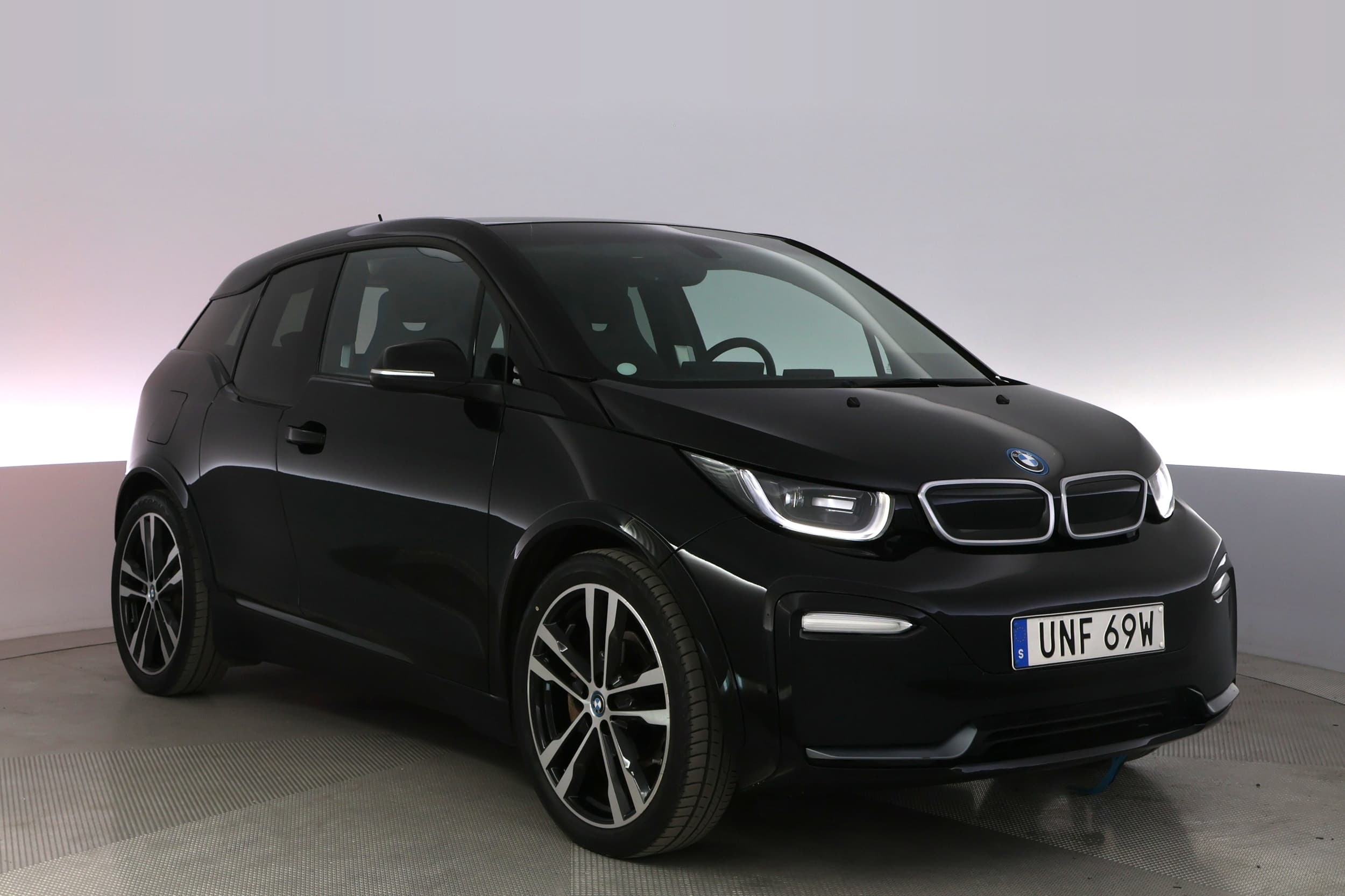 BMW i3s