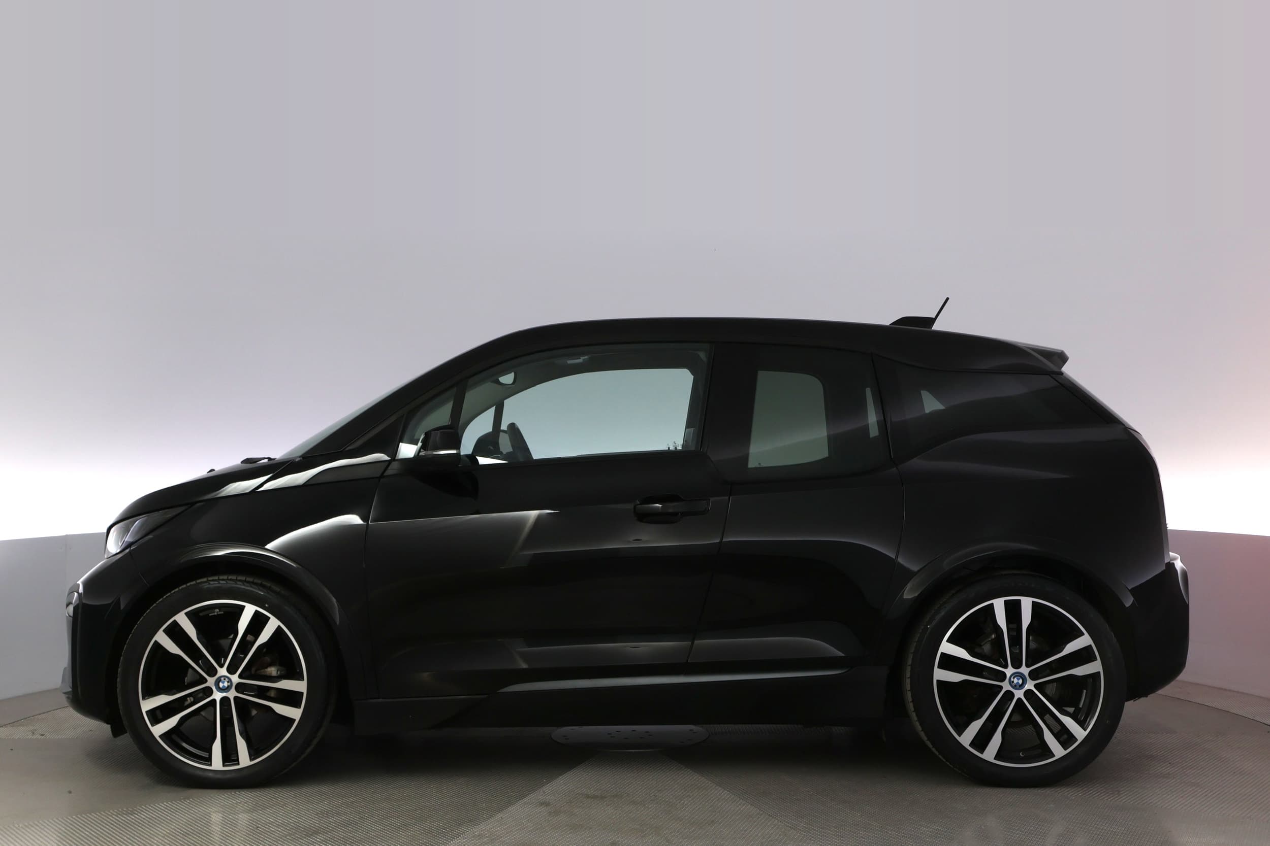 BMW i3s