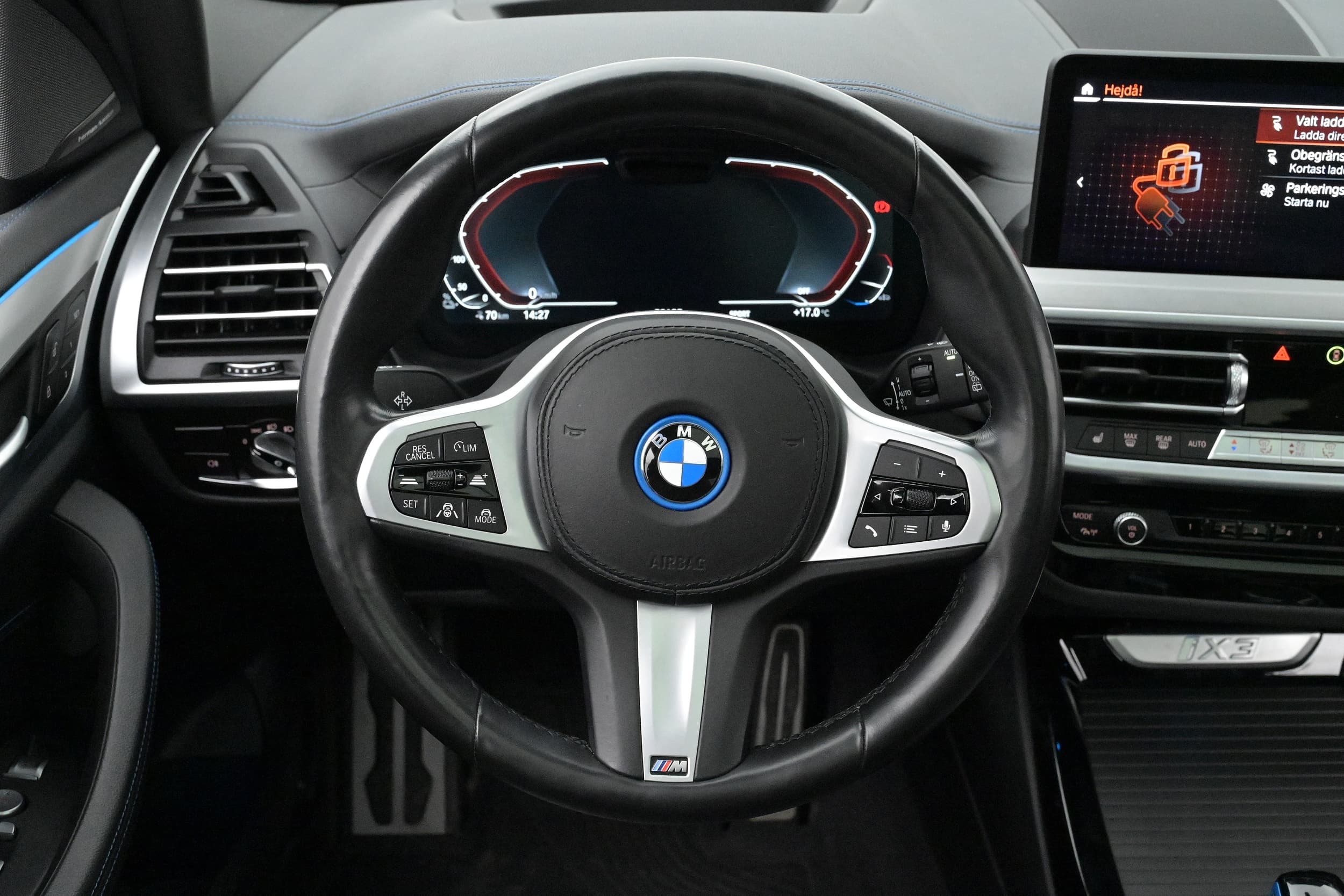 BMW iX3