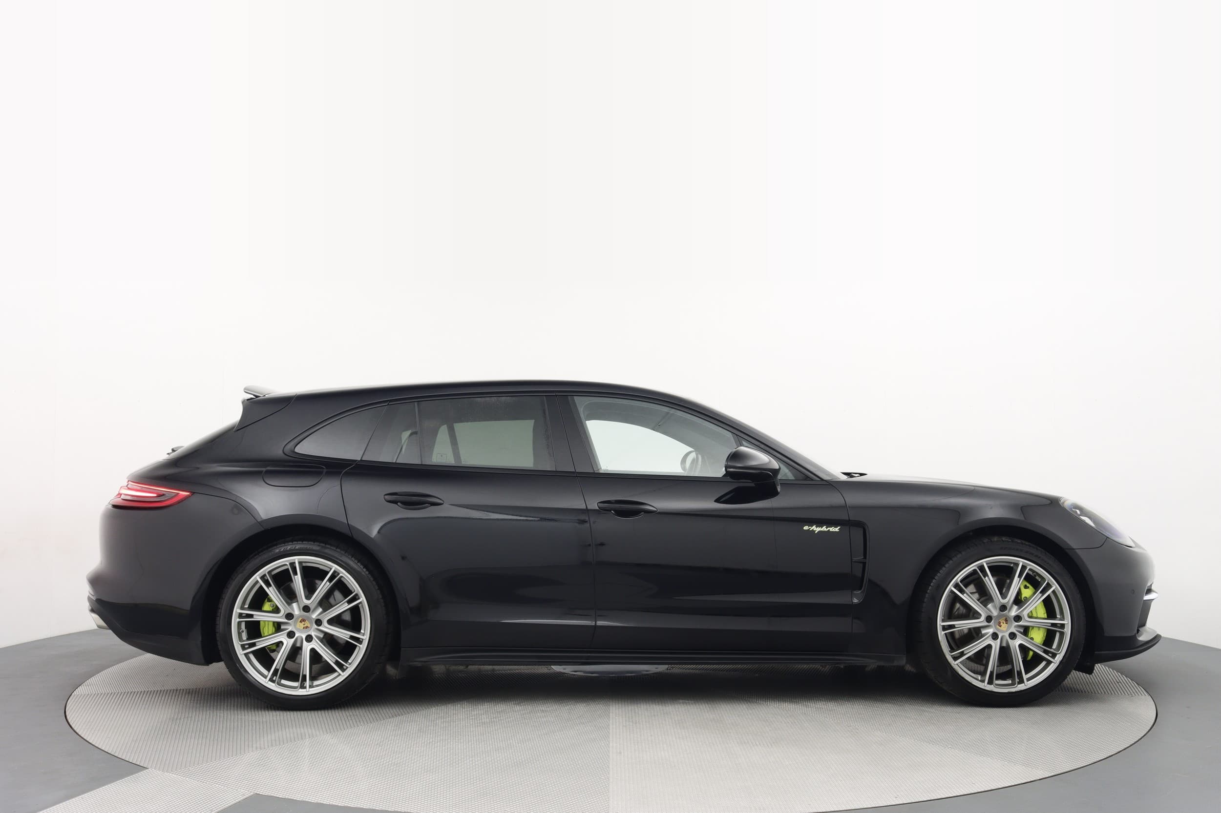 Porsche Panamera 4
