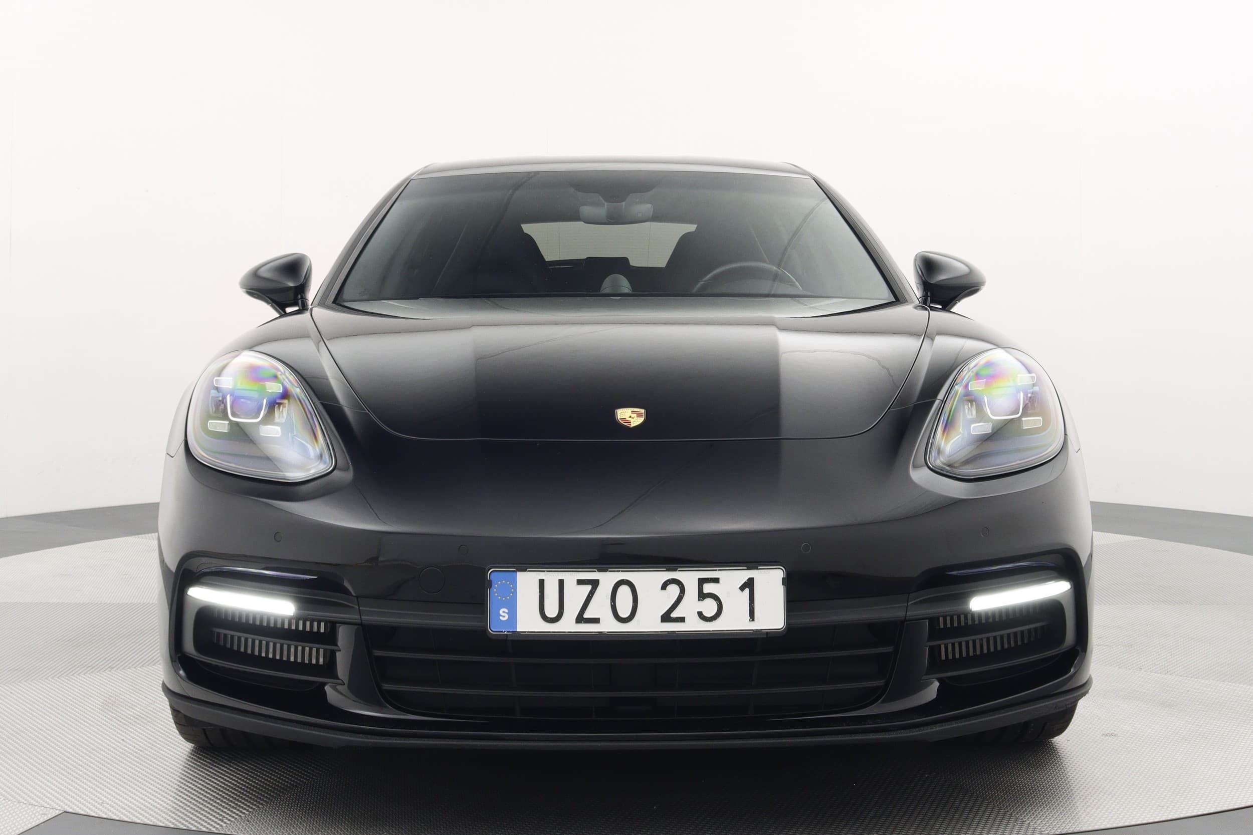 Porsche Panamera 4