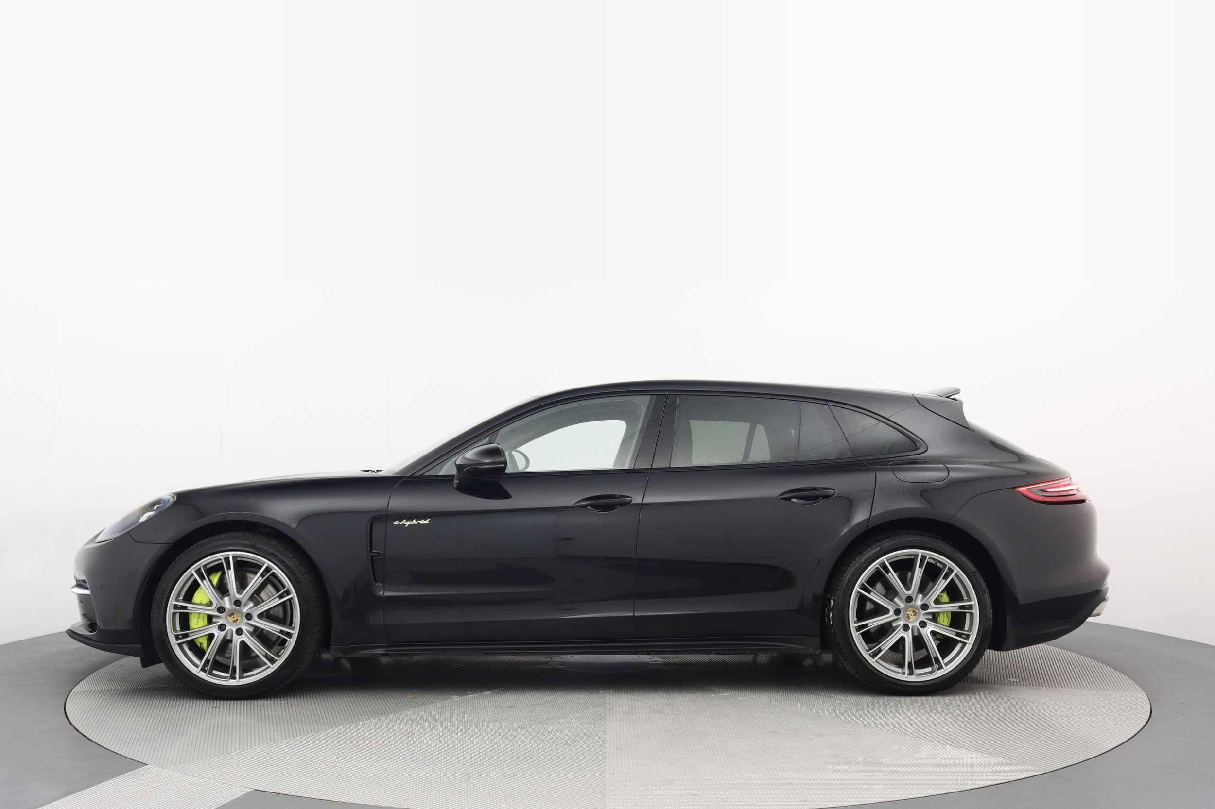 Porsche Panamera 4