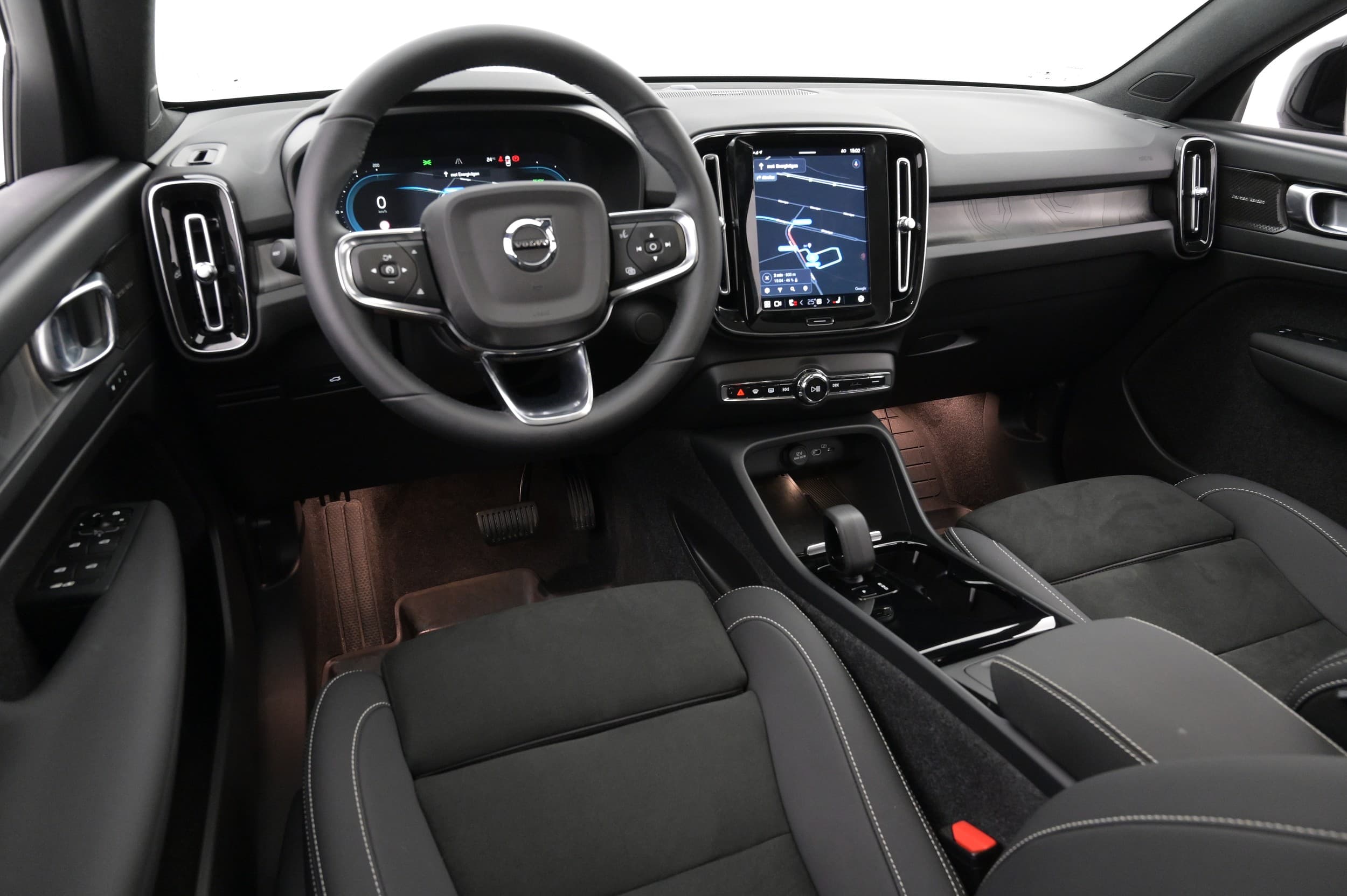 Volvo C40