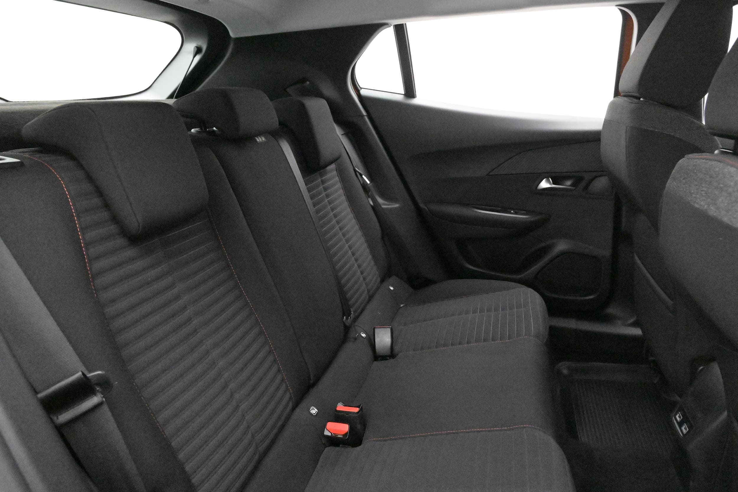 Peugeot e-2008