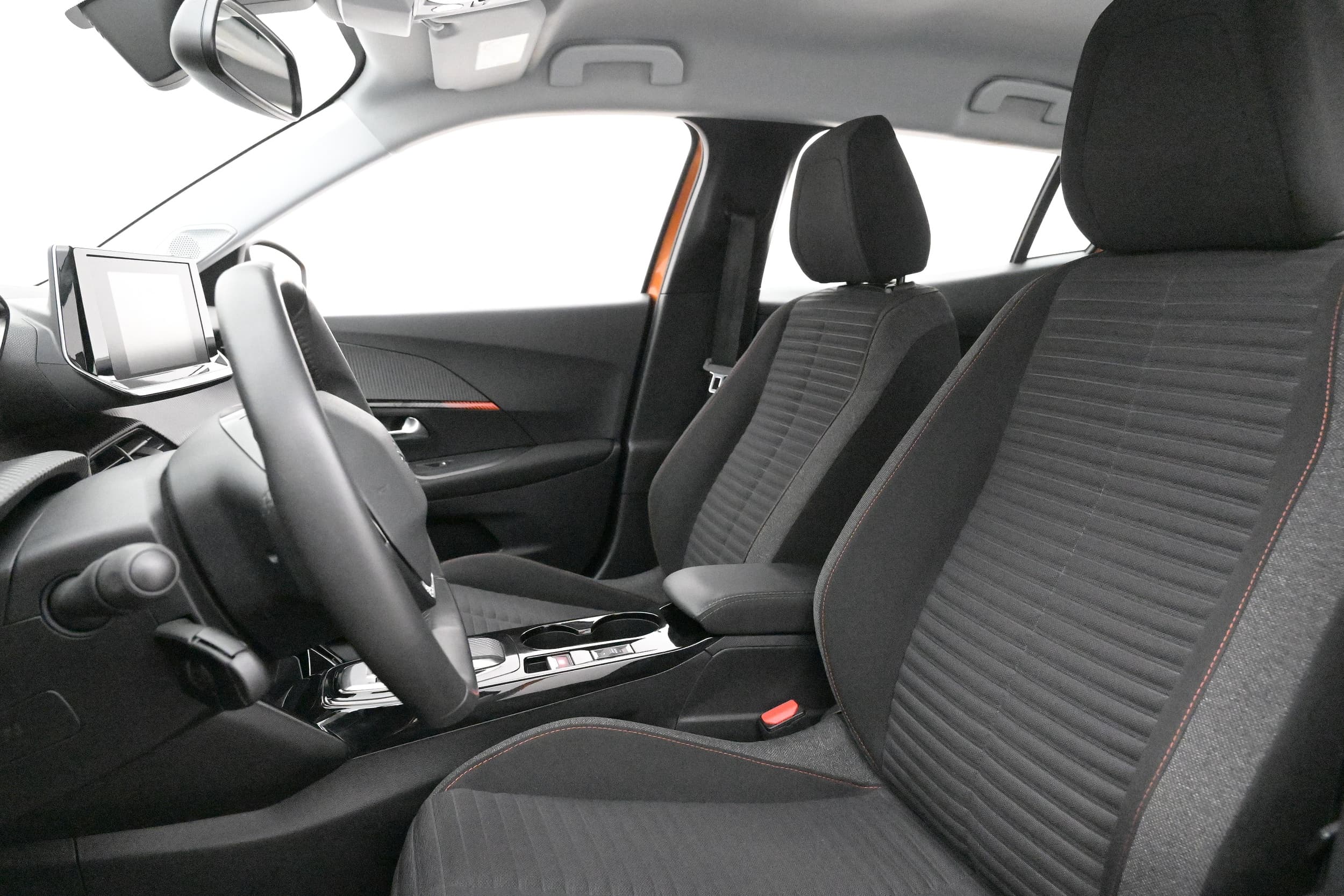 Peugeot e-2008