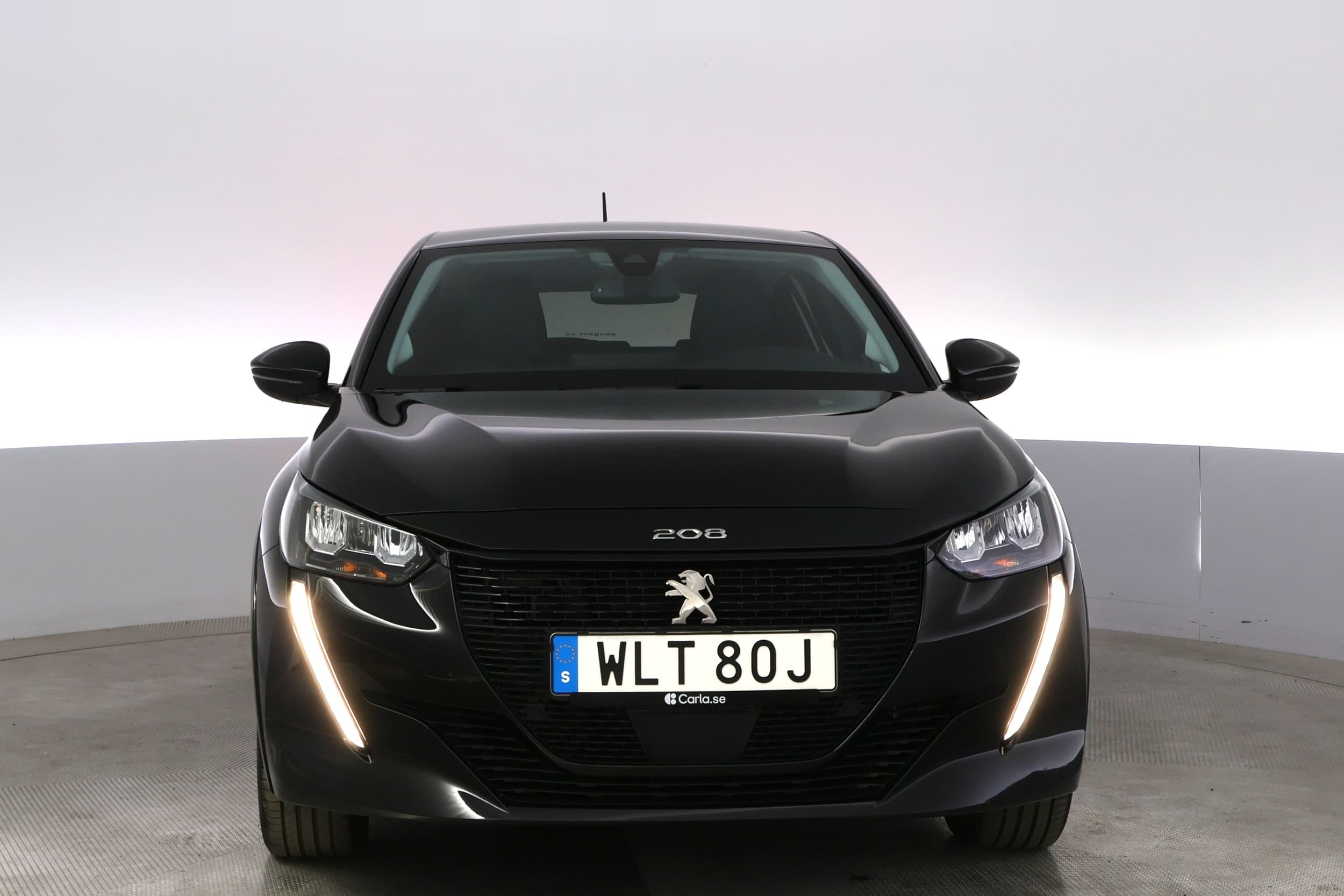 Peugeot e-208