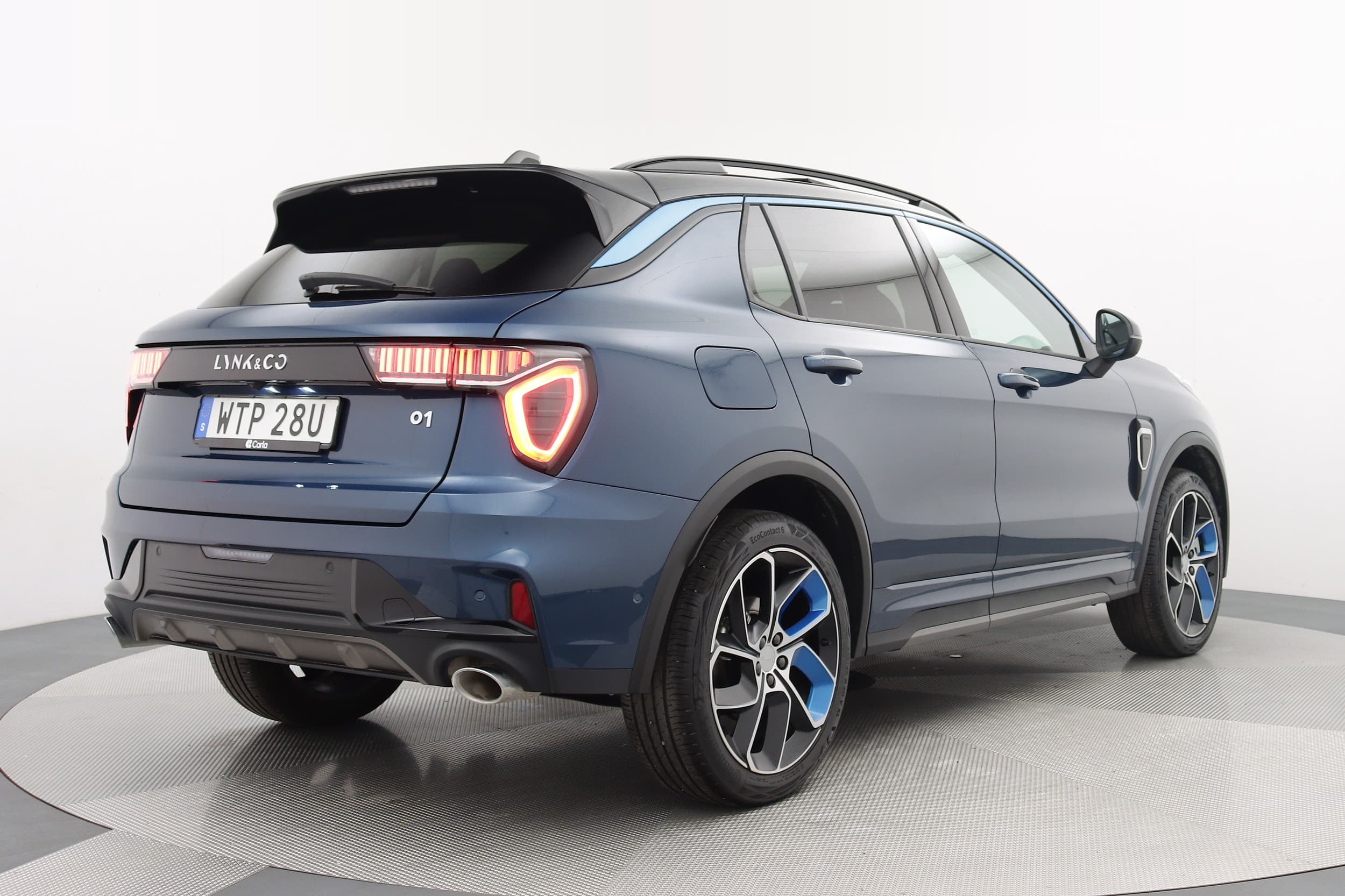 Lynk & Co 01