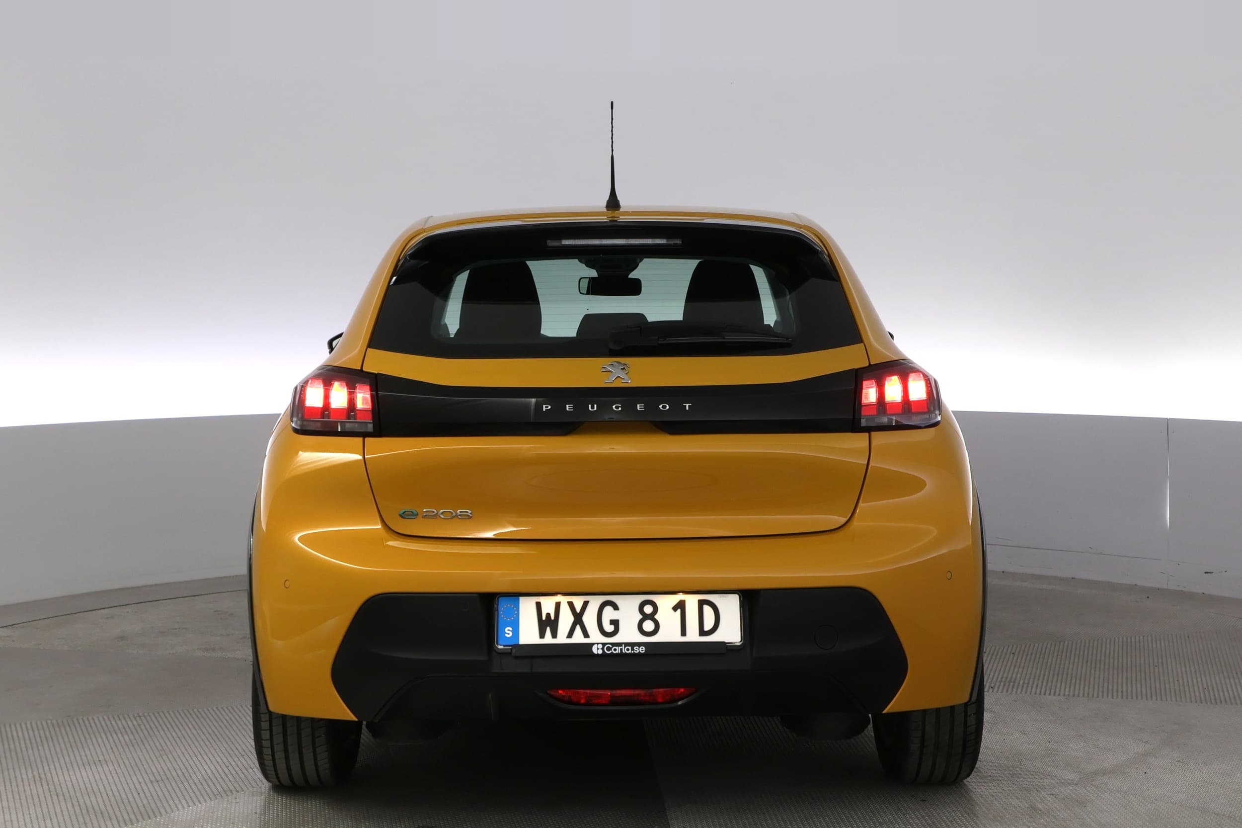 Peugeot e-208