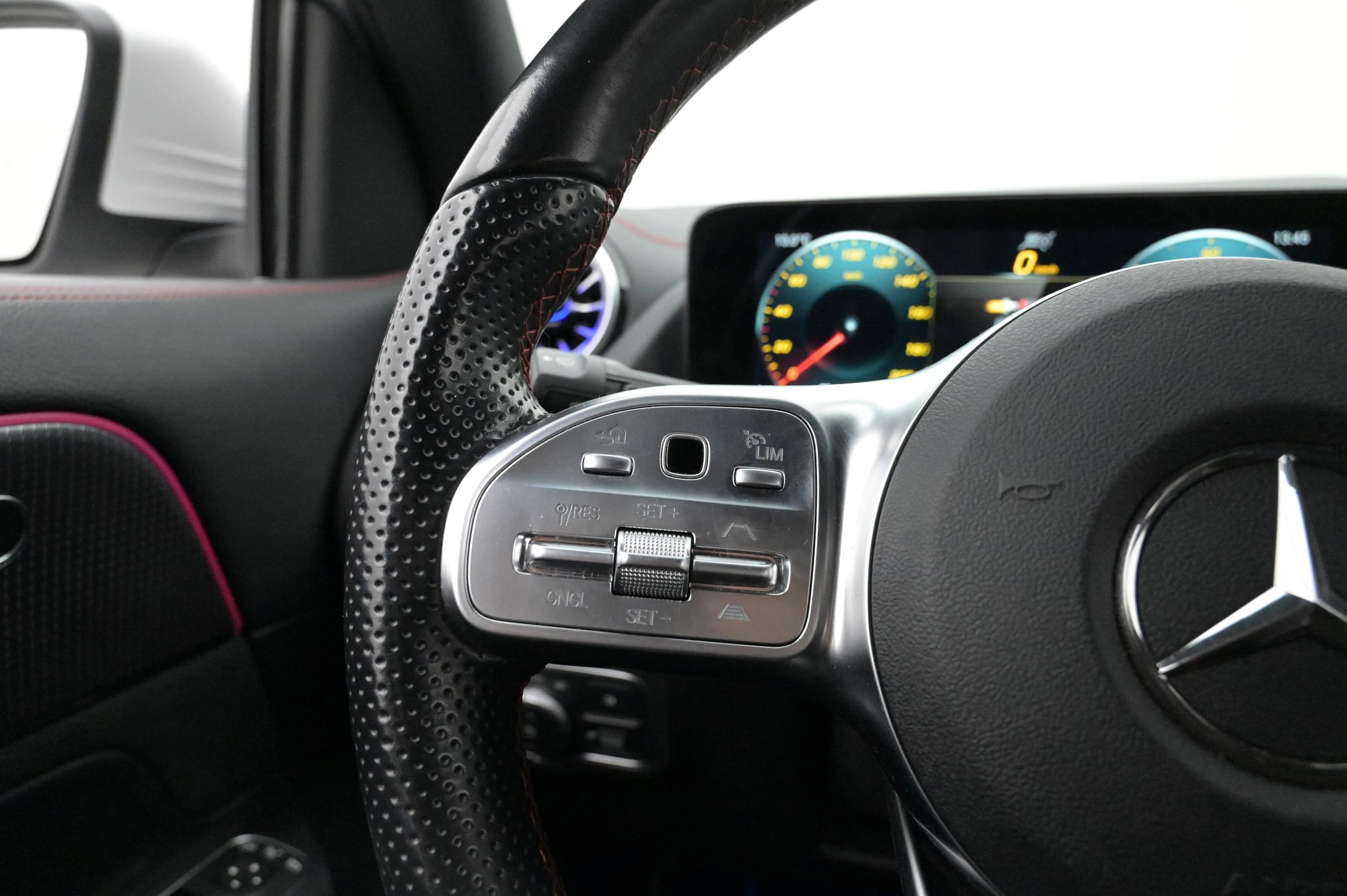 Adaptiv farthållare med avståndsreglering (Distronic Plus)